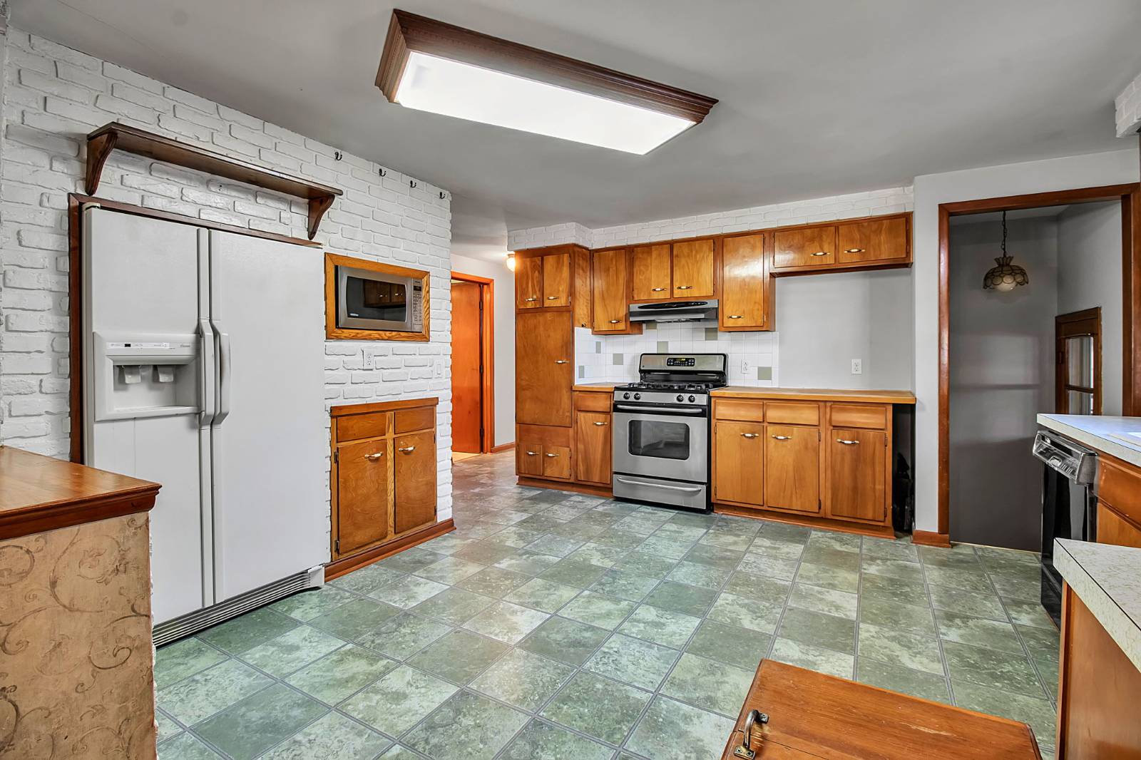 #23 photo, 319 S Creek Dr, Depew , NY 14043