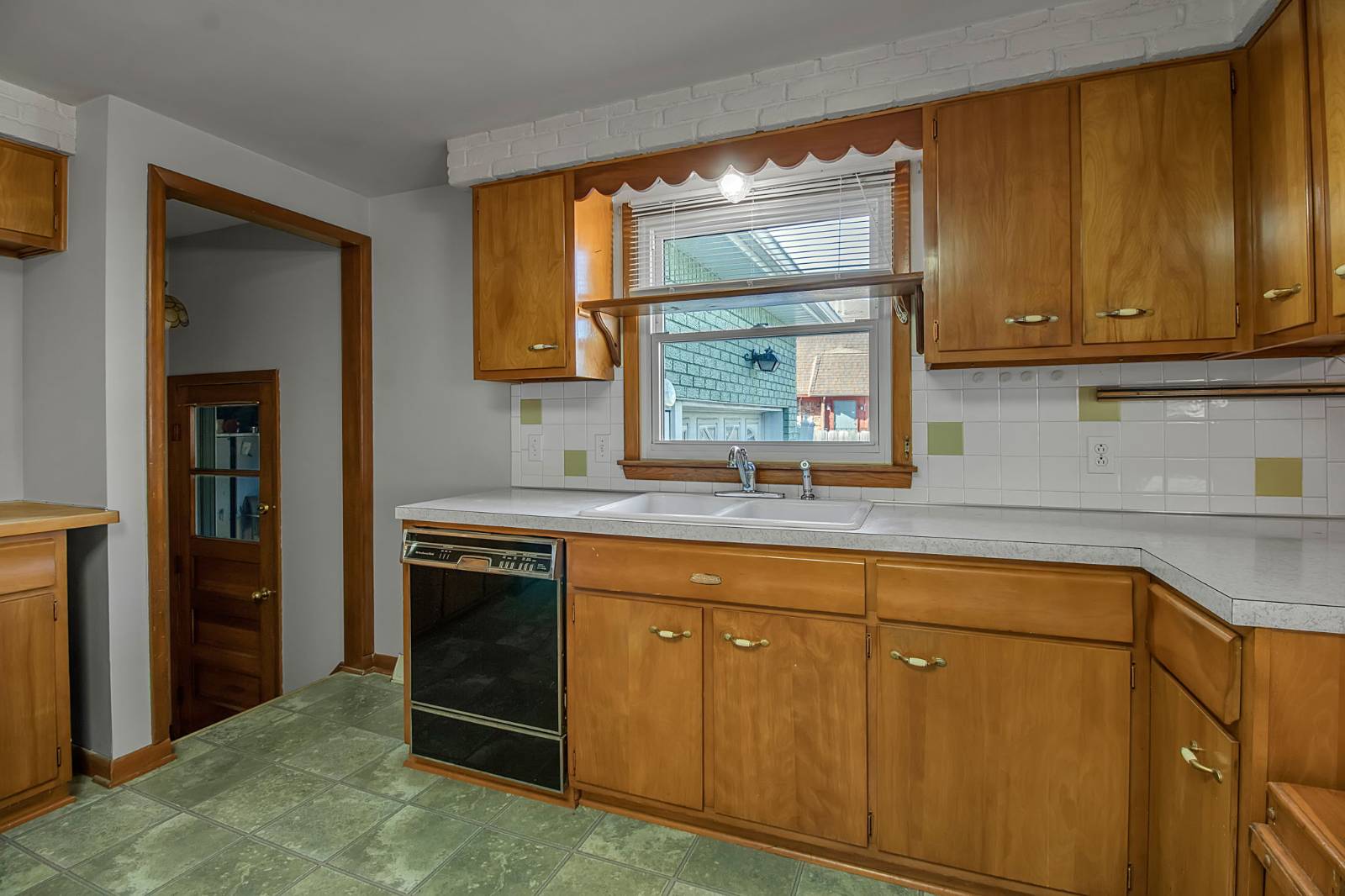 #30 photo, 319 S Creek Dr, Depew , NY 14043