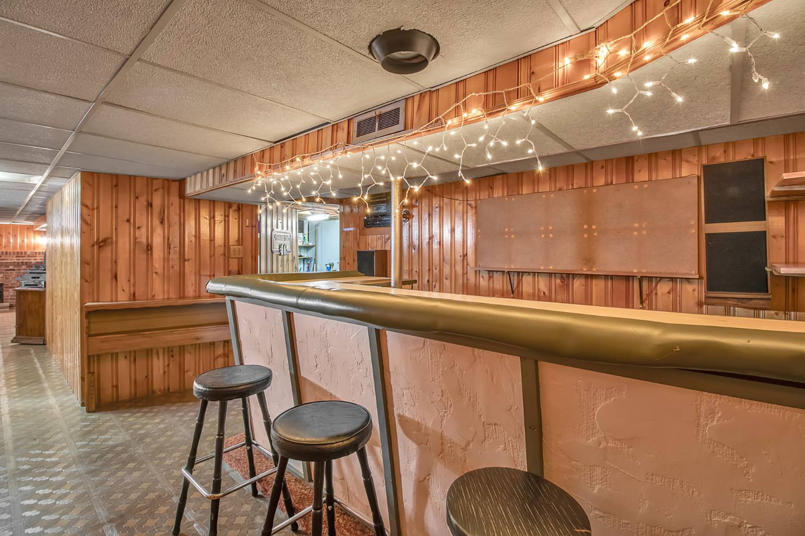 #58 photo, 319 S Creek Dr, Depew , NY 14043