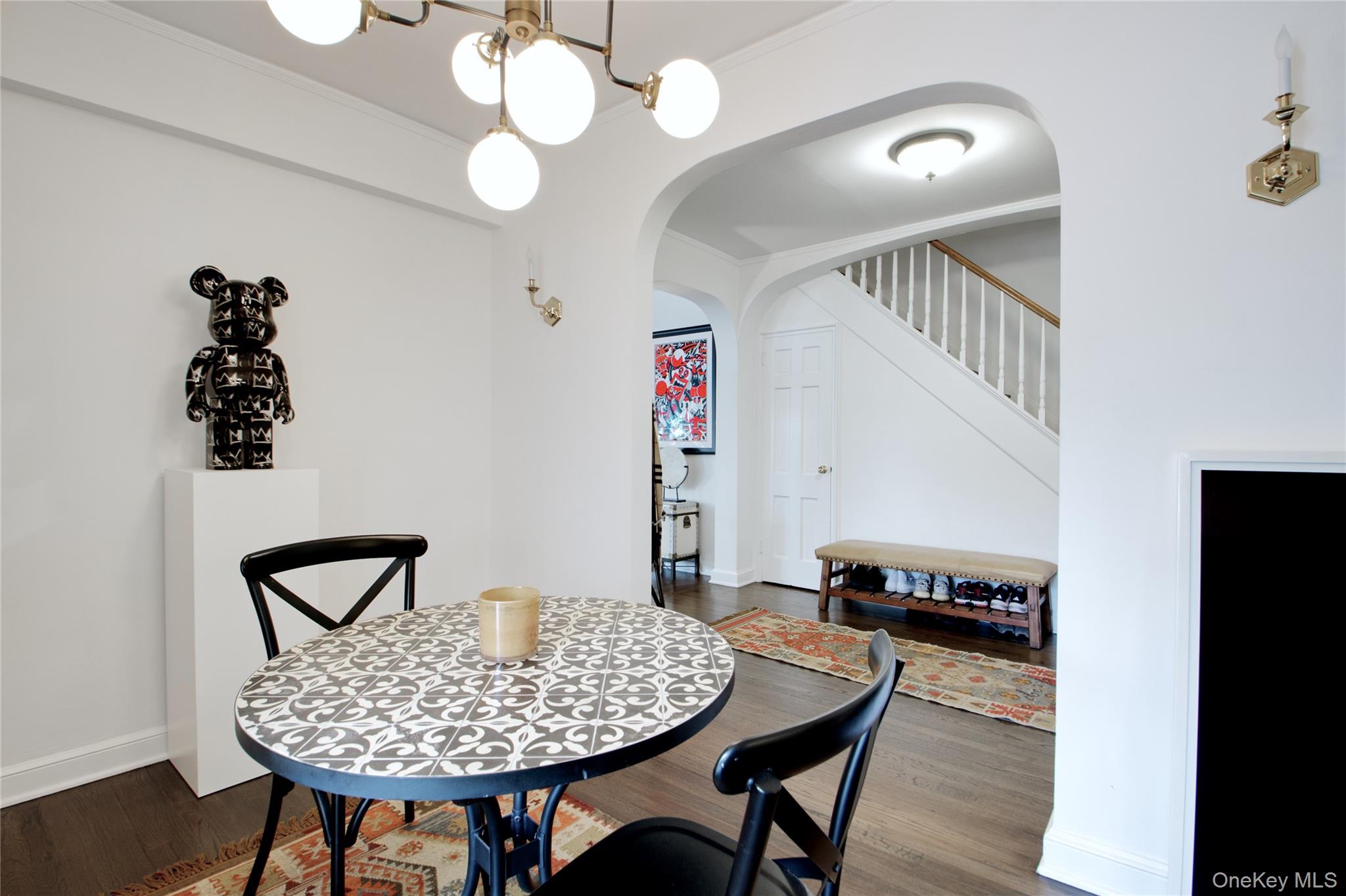 #9 photo, 127 Second Street, Garden City , NY 11530