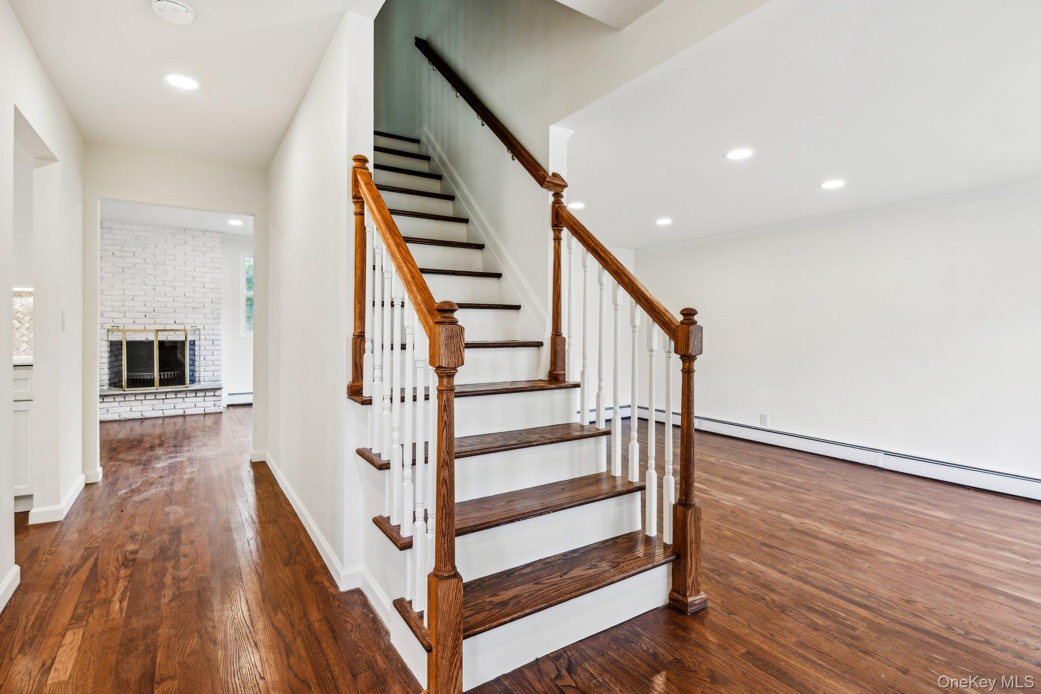 #3 photo, 8 Mill Lot Road, サフォーク郡 Middle Island , NY 11953