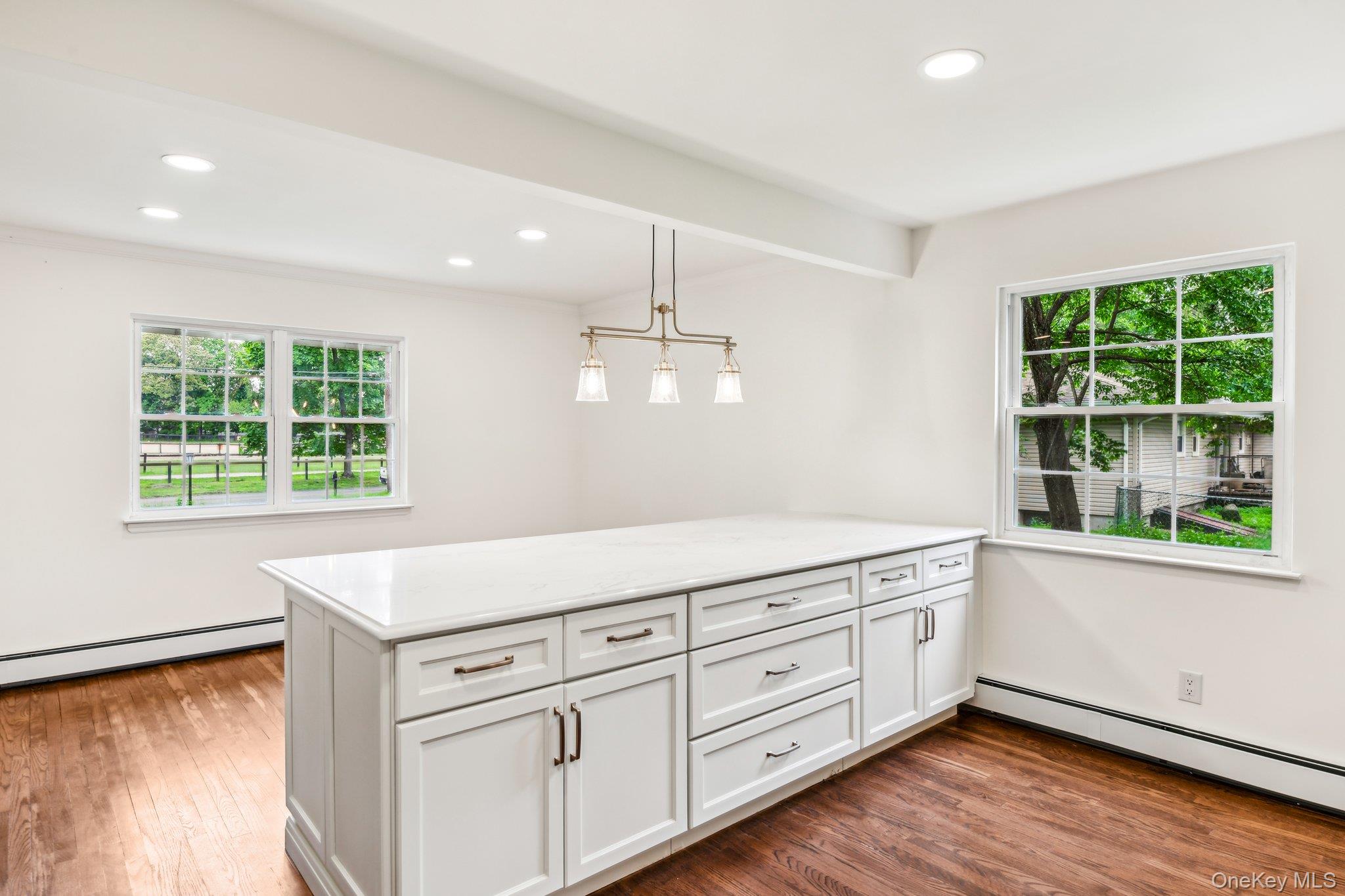 #7 photo, 8 Mill Lot Road, サフォーク郡 Middle Island , NY 11953