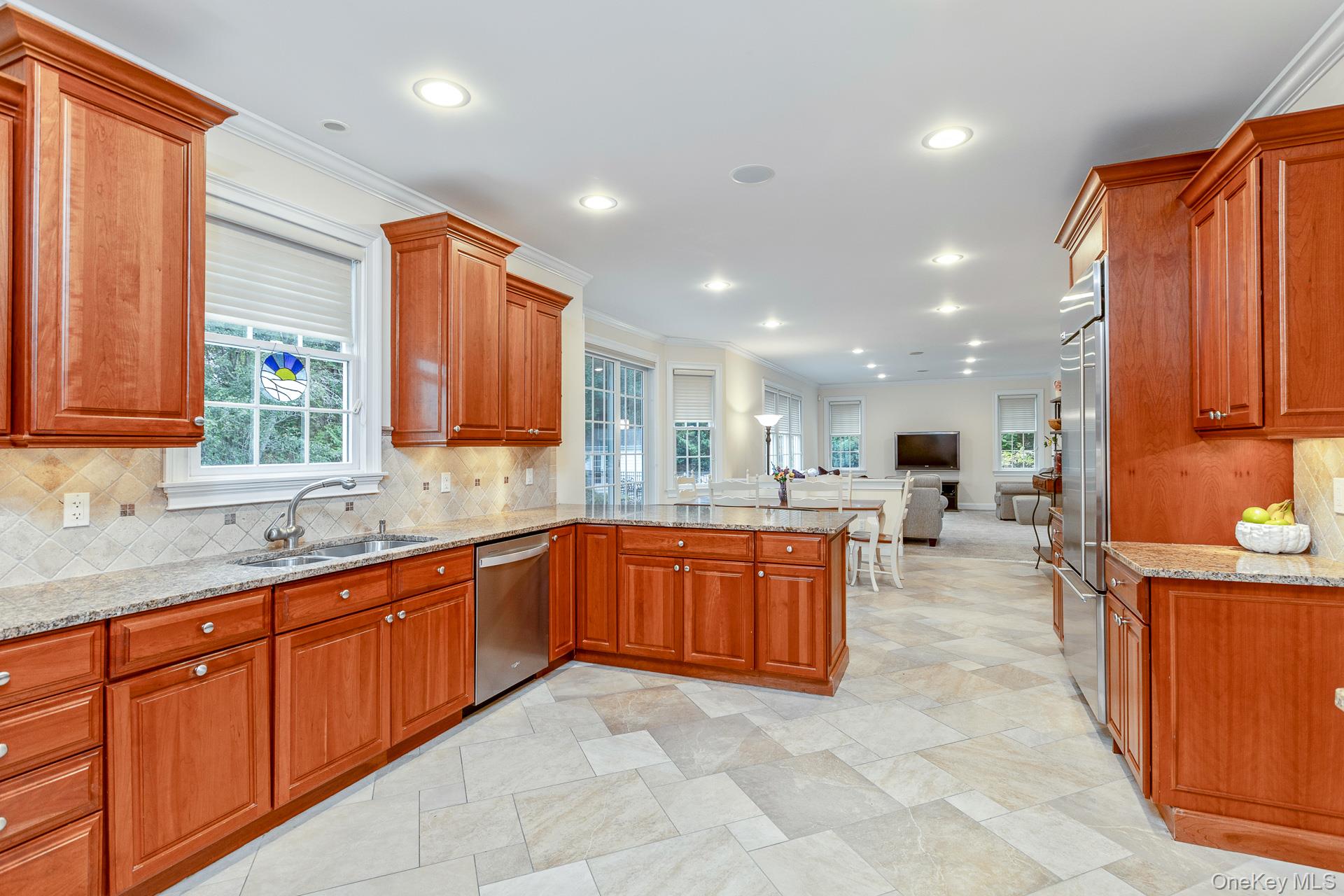 #18 photo, 4 Martin Avenue, サフォーク郡 Shoreham , NY 11786