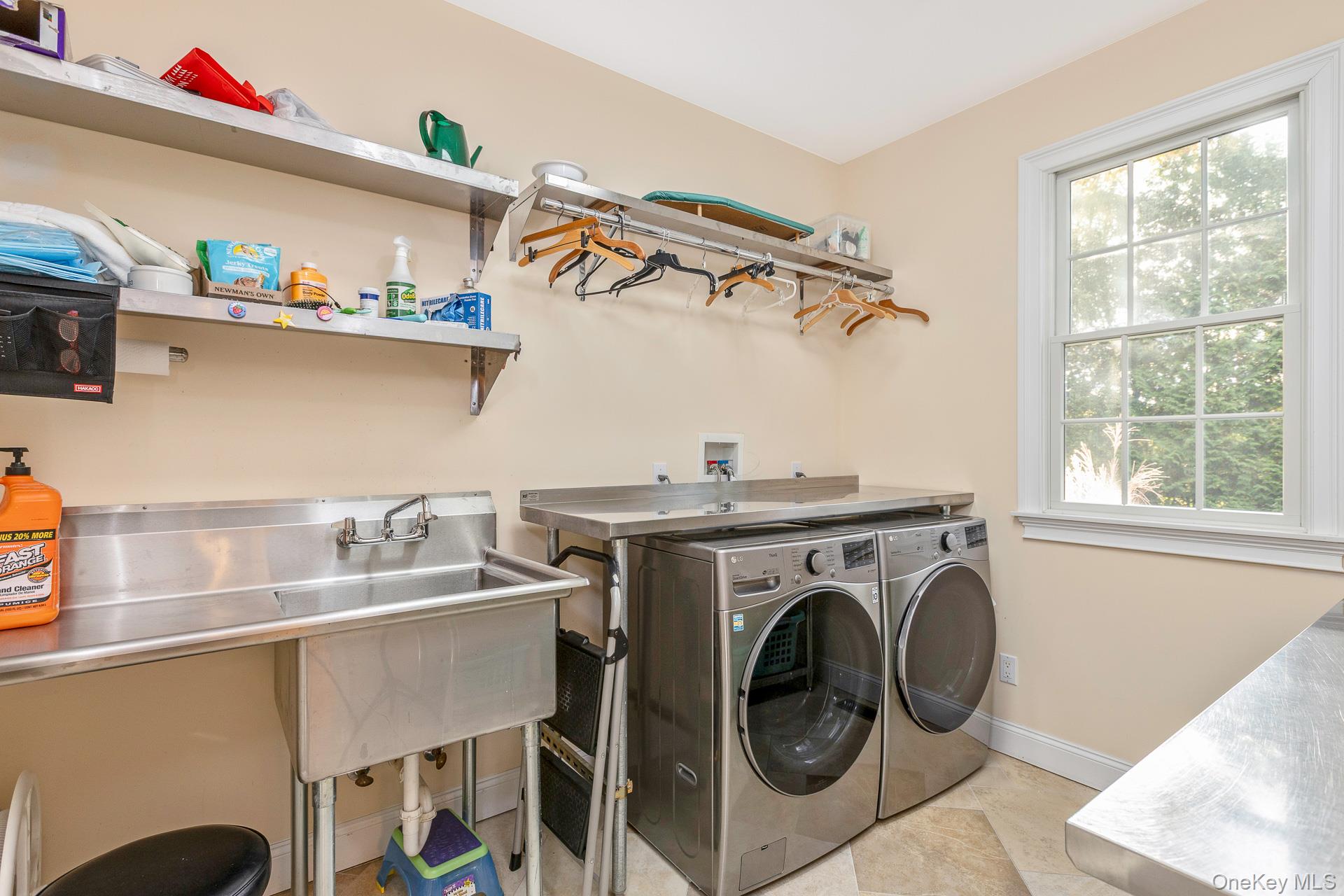 #19 photo, 4 Martin Avenue, サフォーク郡 Shoreham , NY 11786