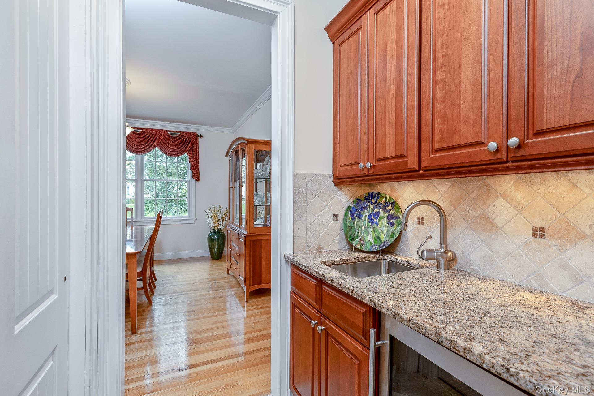 #7 photo, 4 Martin Avenue, サフォーク郡 Shoreham , NY 11786