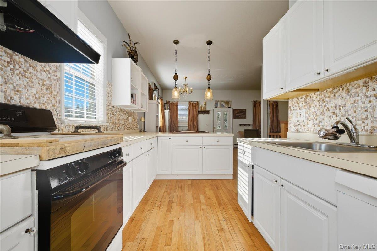 #14 photo, 5 9th Street, Bayville , NY 11709