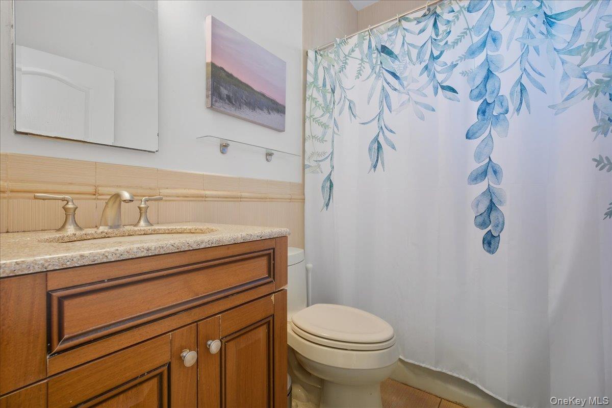 #19 photo, 5 9th Street, Bayville , NY 11709