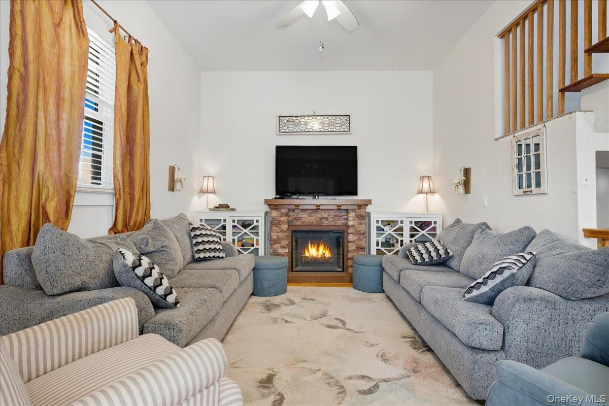 #8 photo, 5 9th Street, Bayville , NY 11709