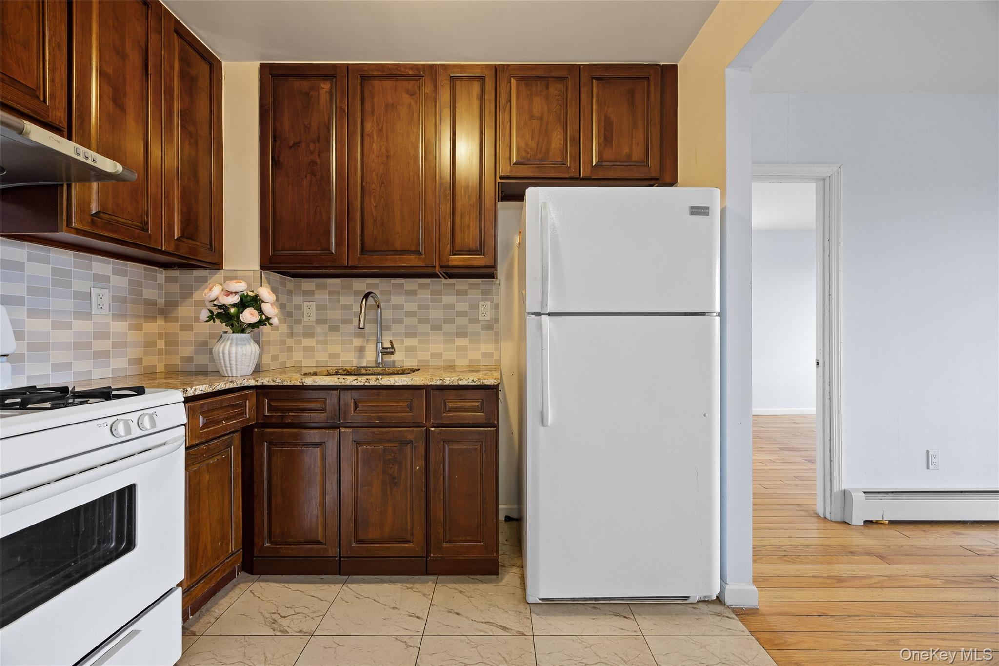 #7 photo, 136-21 Latimer Place, クイーンズ区 Flushing , NY 11354