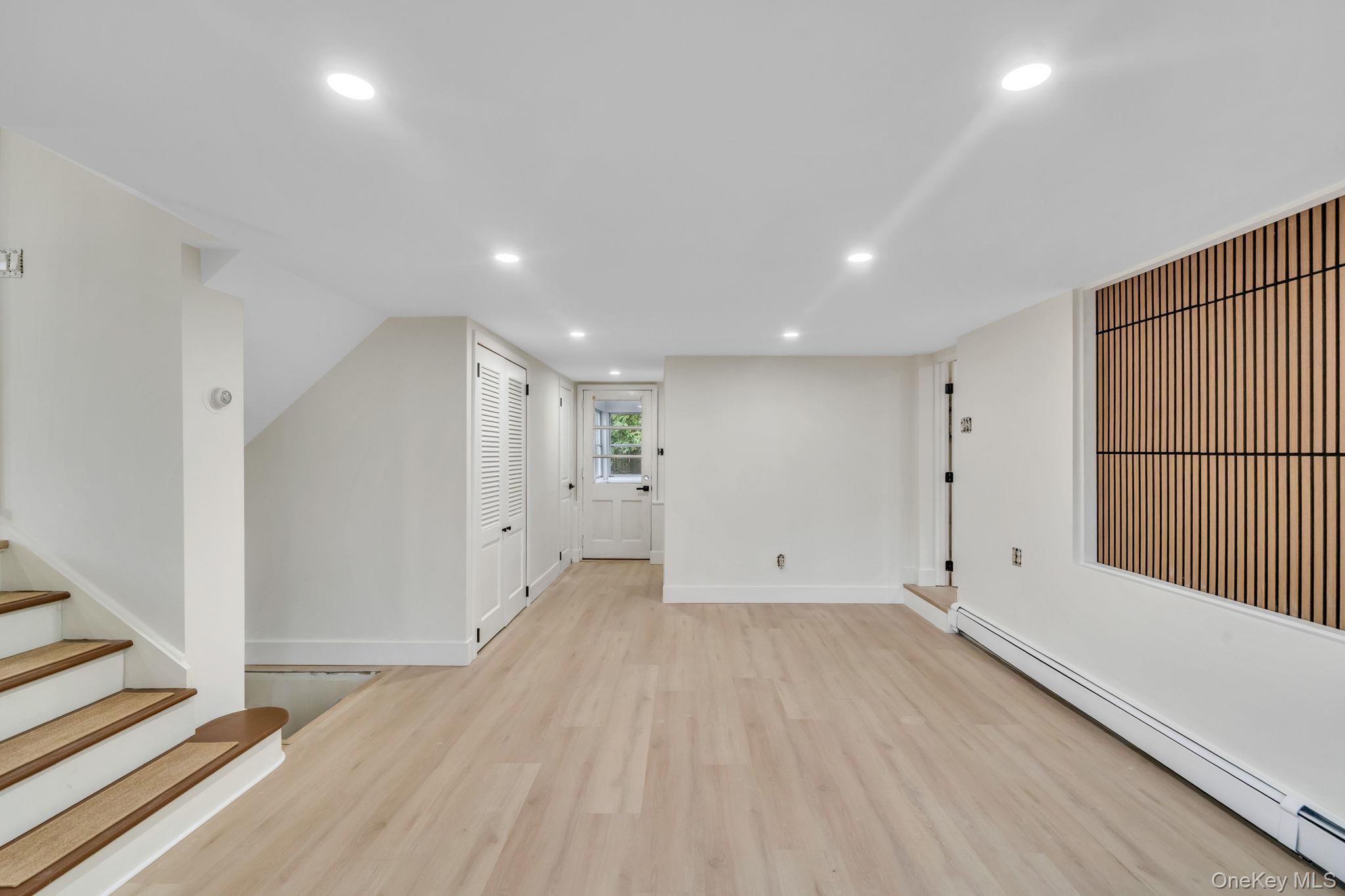 #11 photo, 246 Woodlawn Avenue, Saint James , NY 11780