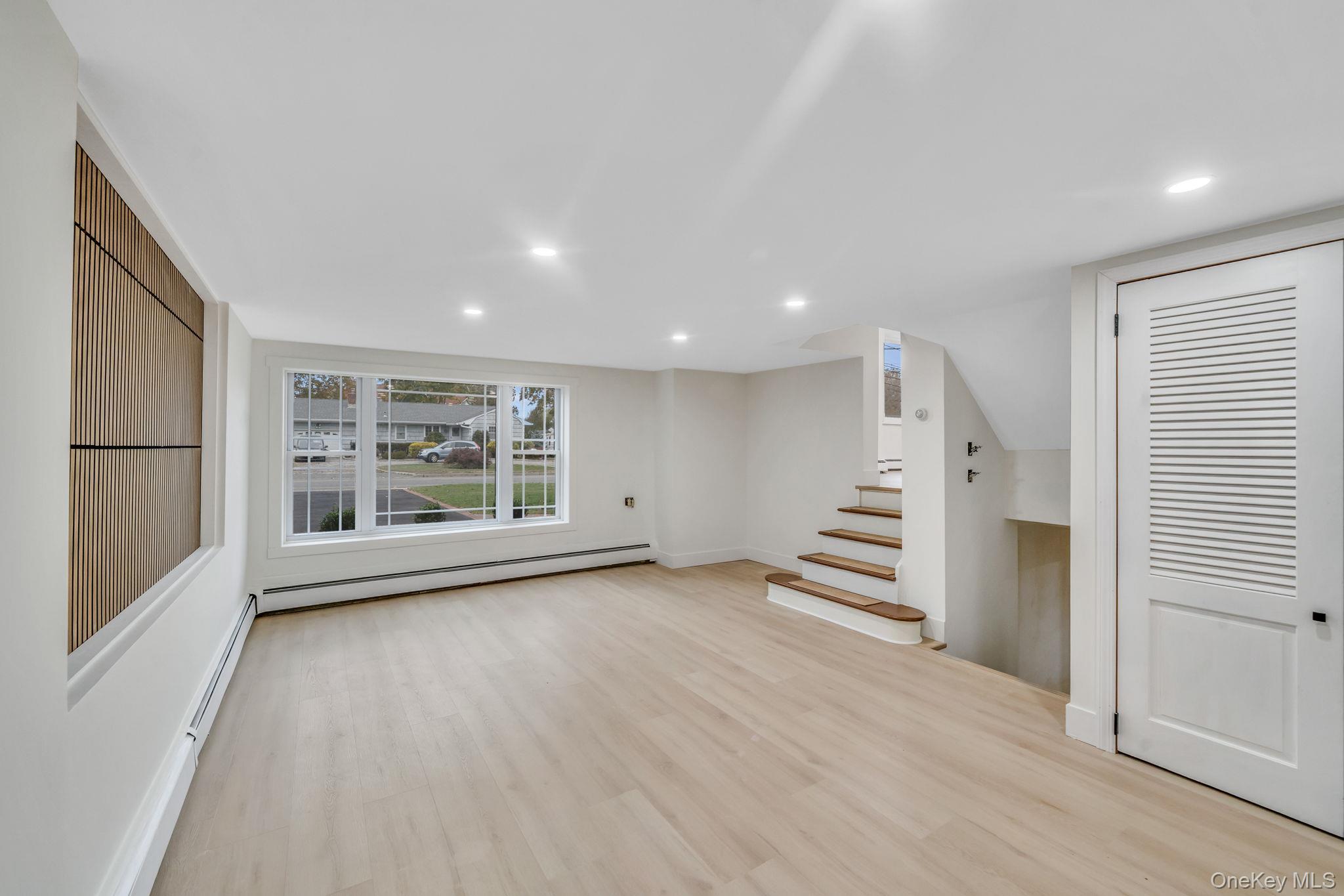 #12 photo, 246 Woodlawn Avenue, Saint James , NY 11780