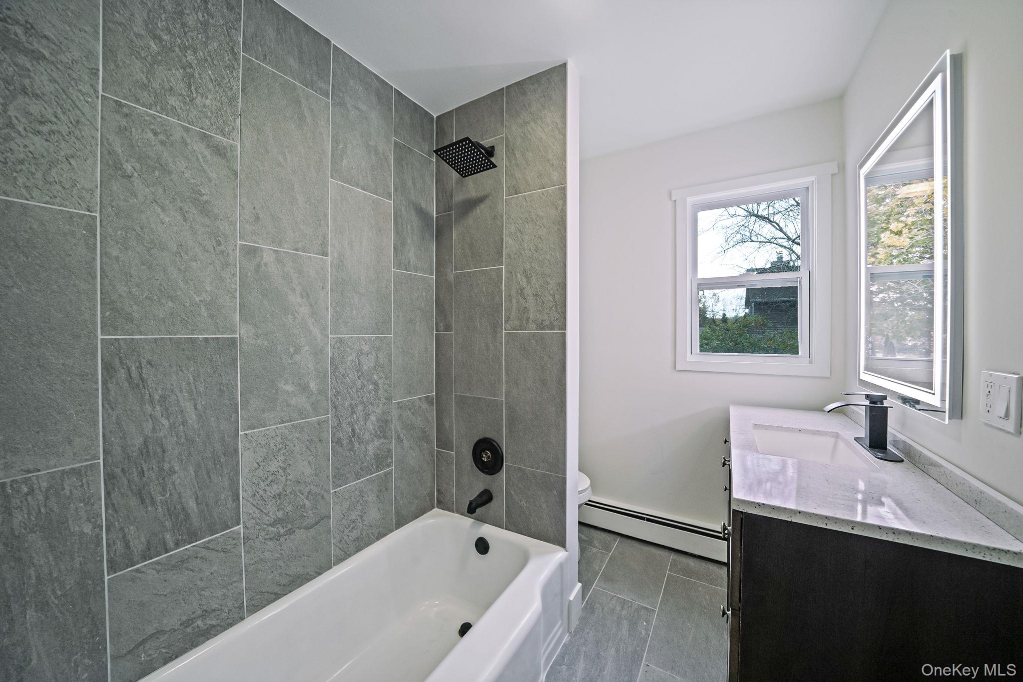 #19 photo, 246 Woodlawn Avenue, Saint James , NY 11780