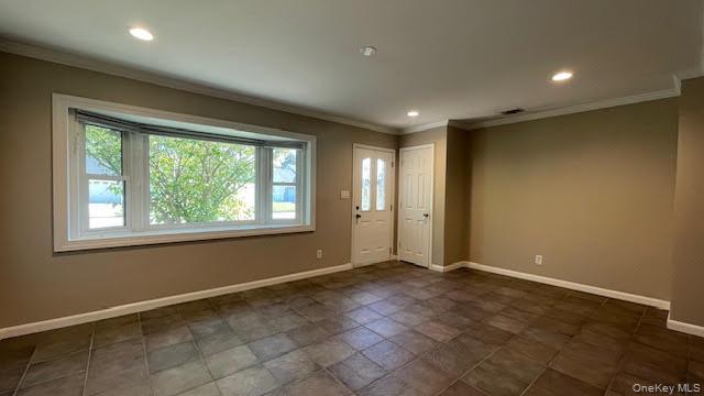 #4 photo, 1750 Yale Court, Wantagh , NY 11793