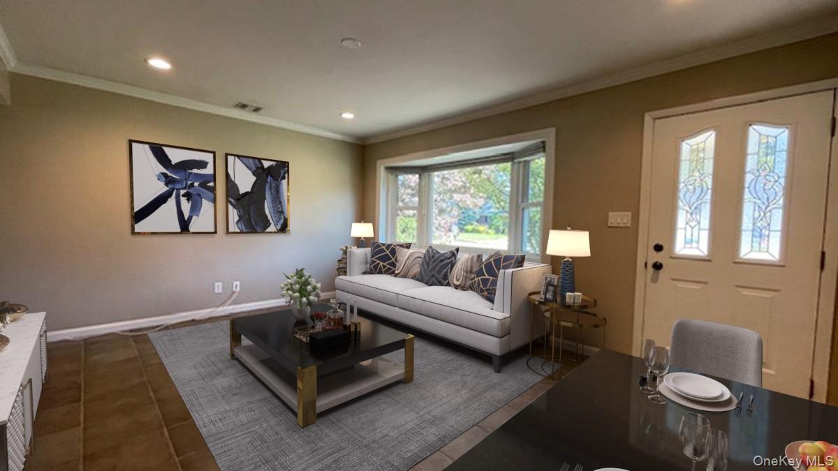 #7 photo, 1750 Yale Court, Wantagh , NY 11793