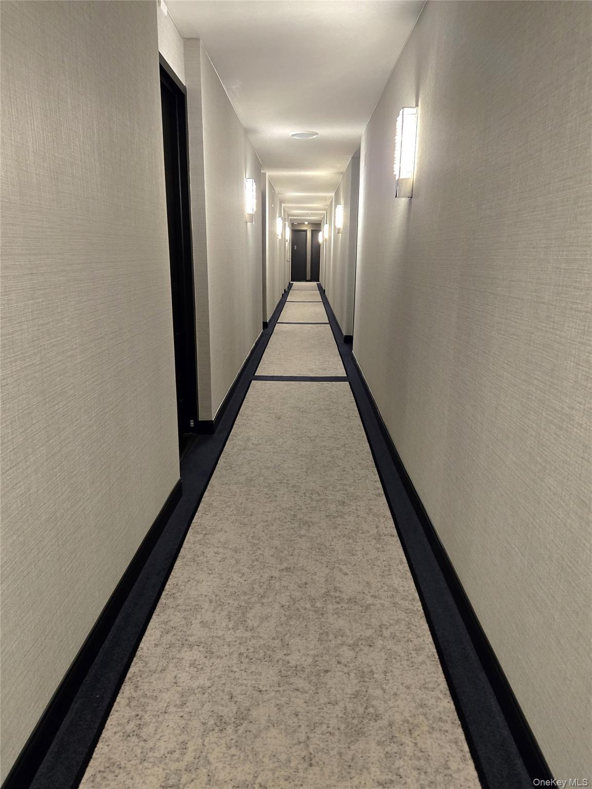 #13 photo, 201 W 74 Street, マンハッタン New York (Manhattan) , NY 10023