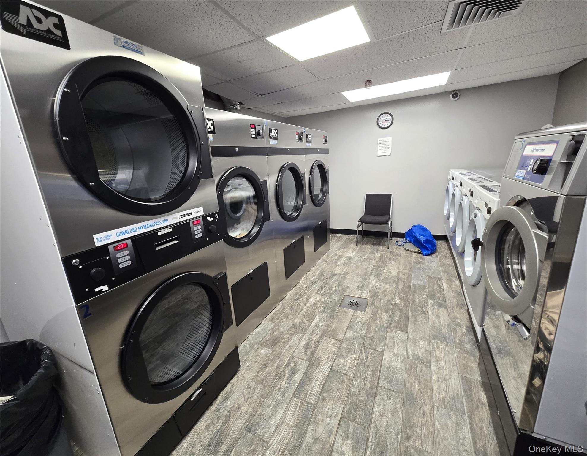 #16 photo, 201 W 74 Street, マンハッタン New York (Manhattan) , NY 10023