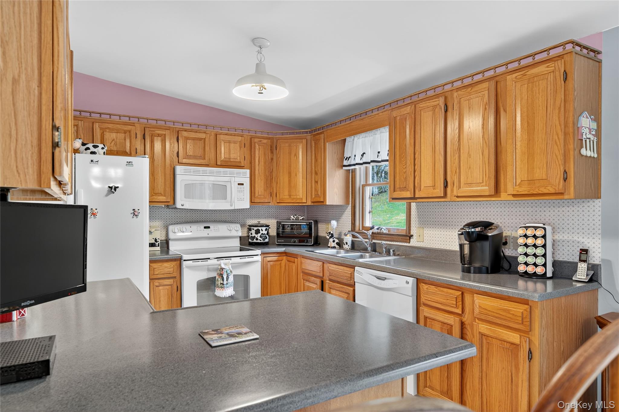 #18 photo, 812 County Road 95, North Branch , NY 12766