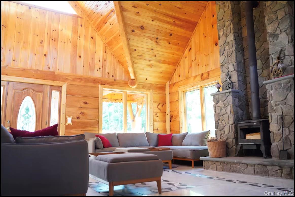 #9 photo, 47 Washington Lane, Monticello , NY 12701