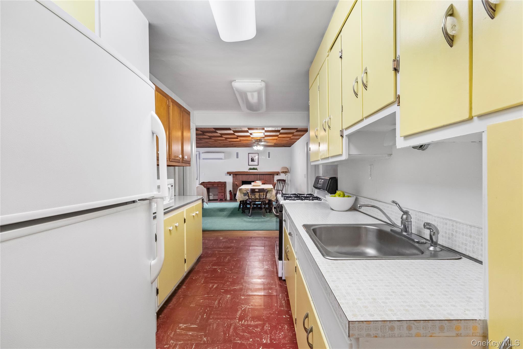 #5 photo, 48 Banksville Avenue, Bedford , NY 10506