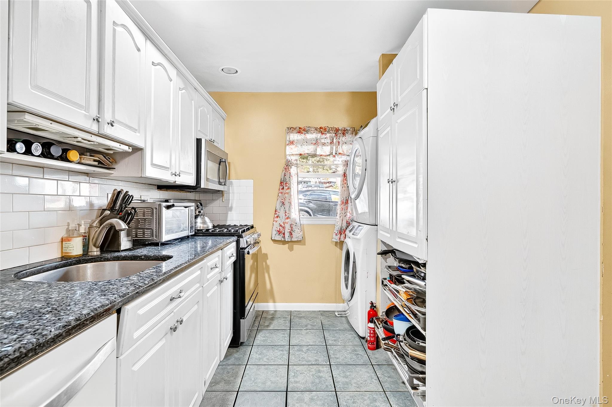 #3 photo, 31 Farley Drive, West Haverstraw , NY 10993