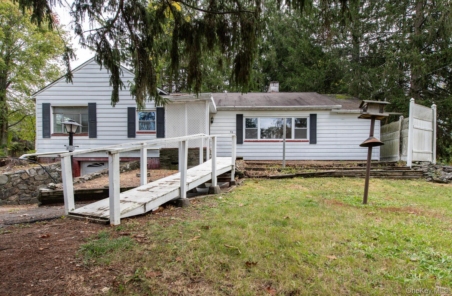 #2 photo, 88 Buckingham Avenue, Poughkeepsie , NY 12601