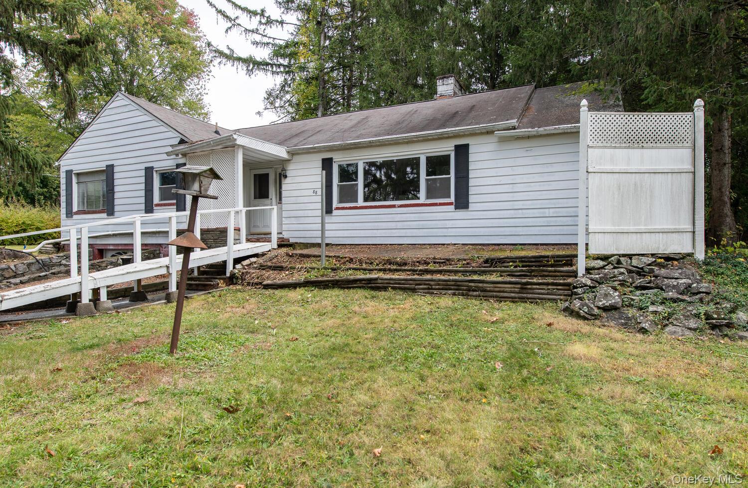 #3 photo, 88 Buckingham Avenue, Poughkeepsie , NY 12601