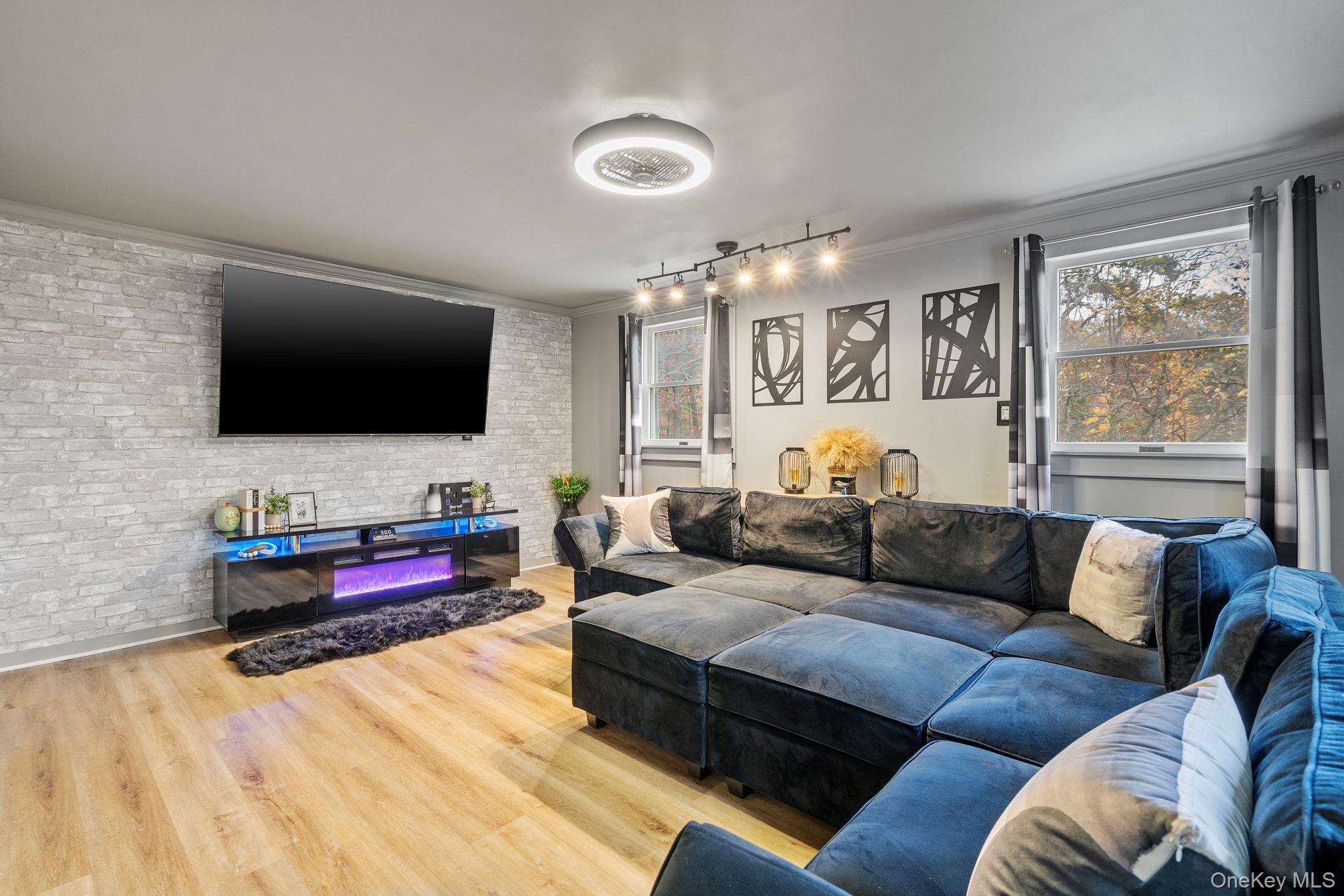 #3 photo, 168 Fostertown Road, Newburgh , NY 12550