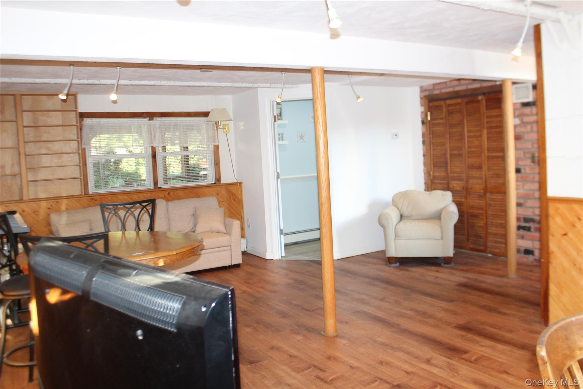 #15 photo, 76 Friendly Road, Mahopac , NY 10541