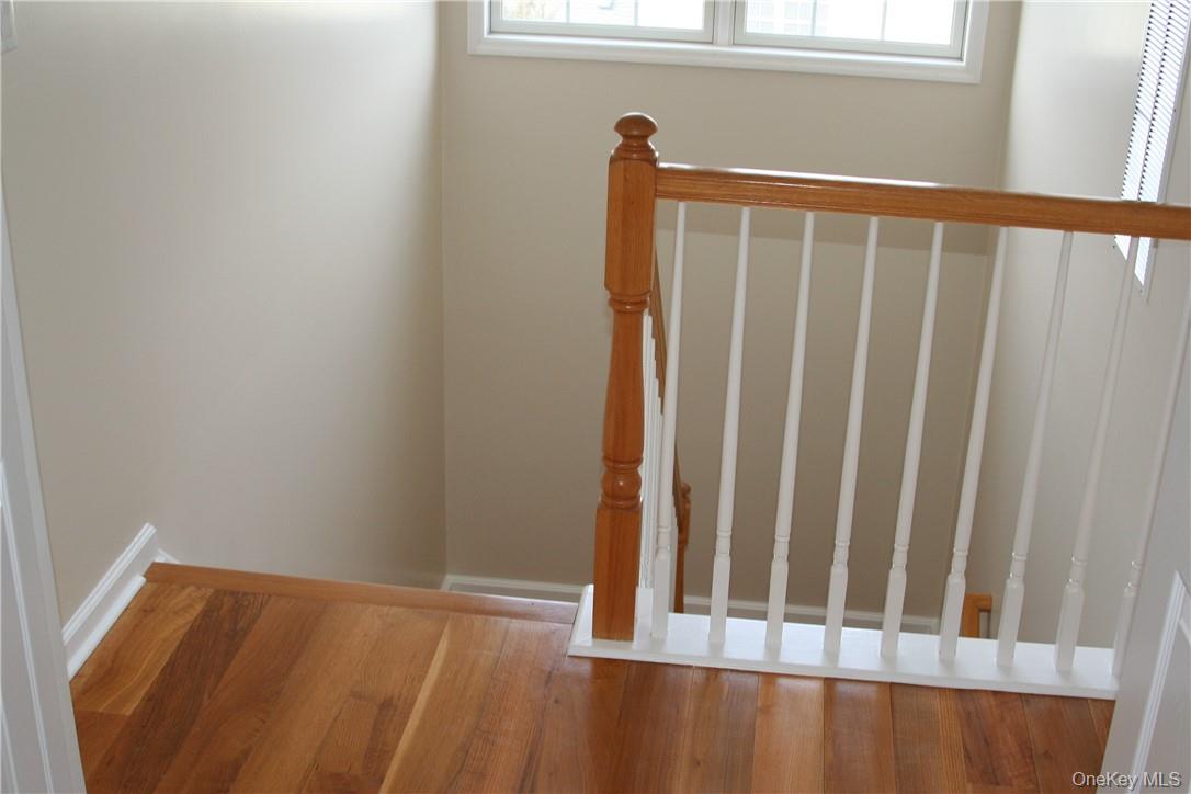 #17 photo, 2003 Half Moon Bay Drive, Croton-on-Hudson , NY 10520