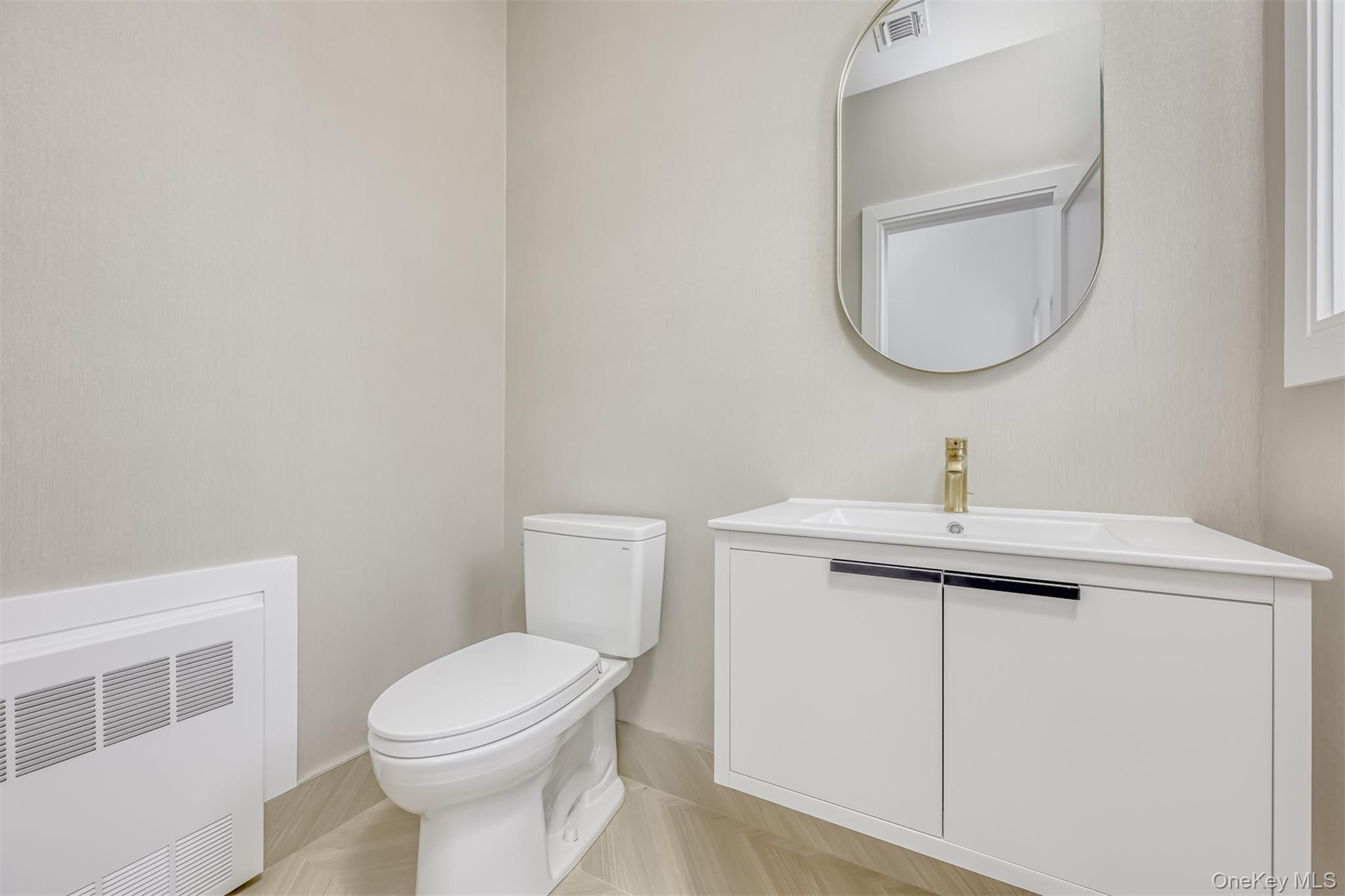 #10 photo, 28 Silverwood Circle, Suffern , NY 10901