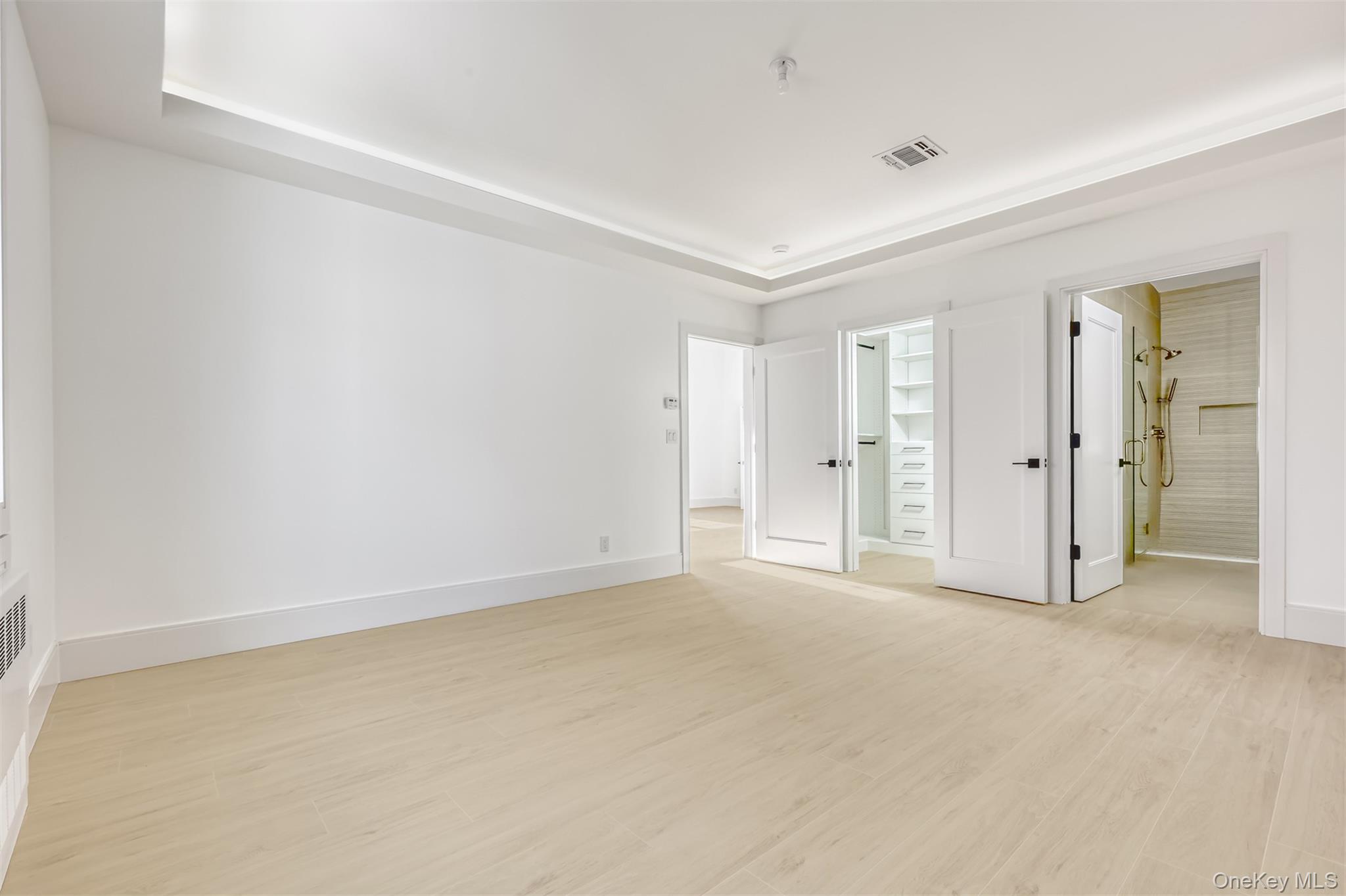 #11 photo, 28 Silverwood Circle, Suffern , NY 10901