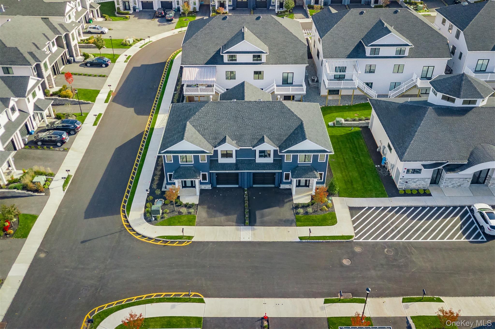 #2 photo, 28 Silverwood Circle, Suffern , NY 10901