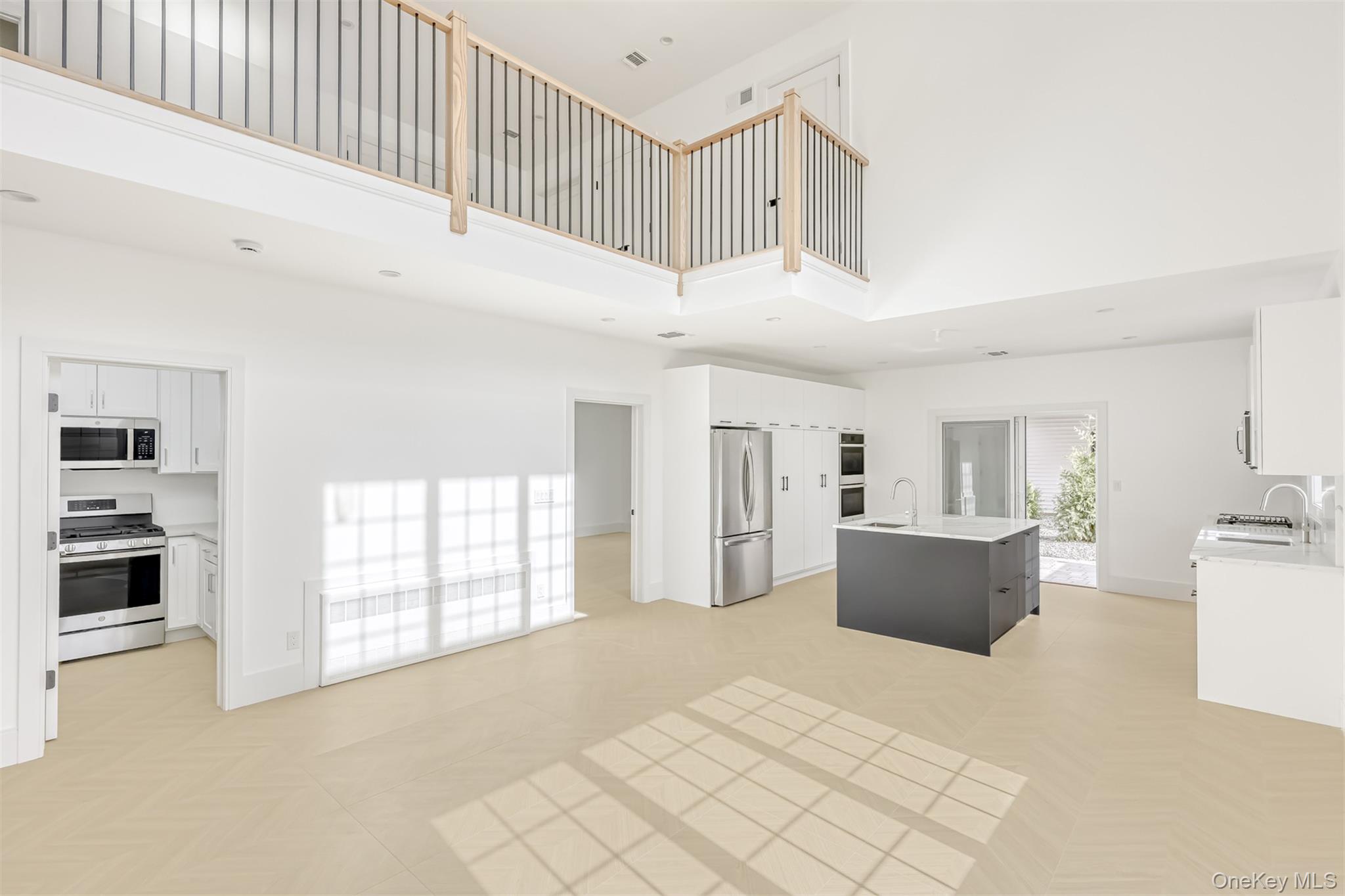 #5 photo, 28 Silverwood Circle, Suffern , NY 10901