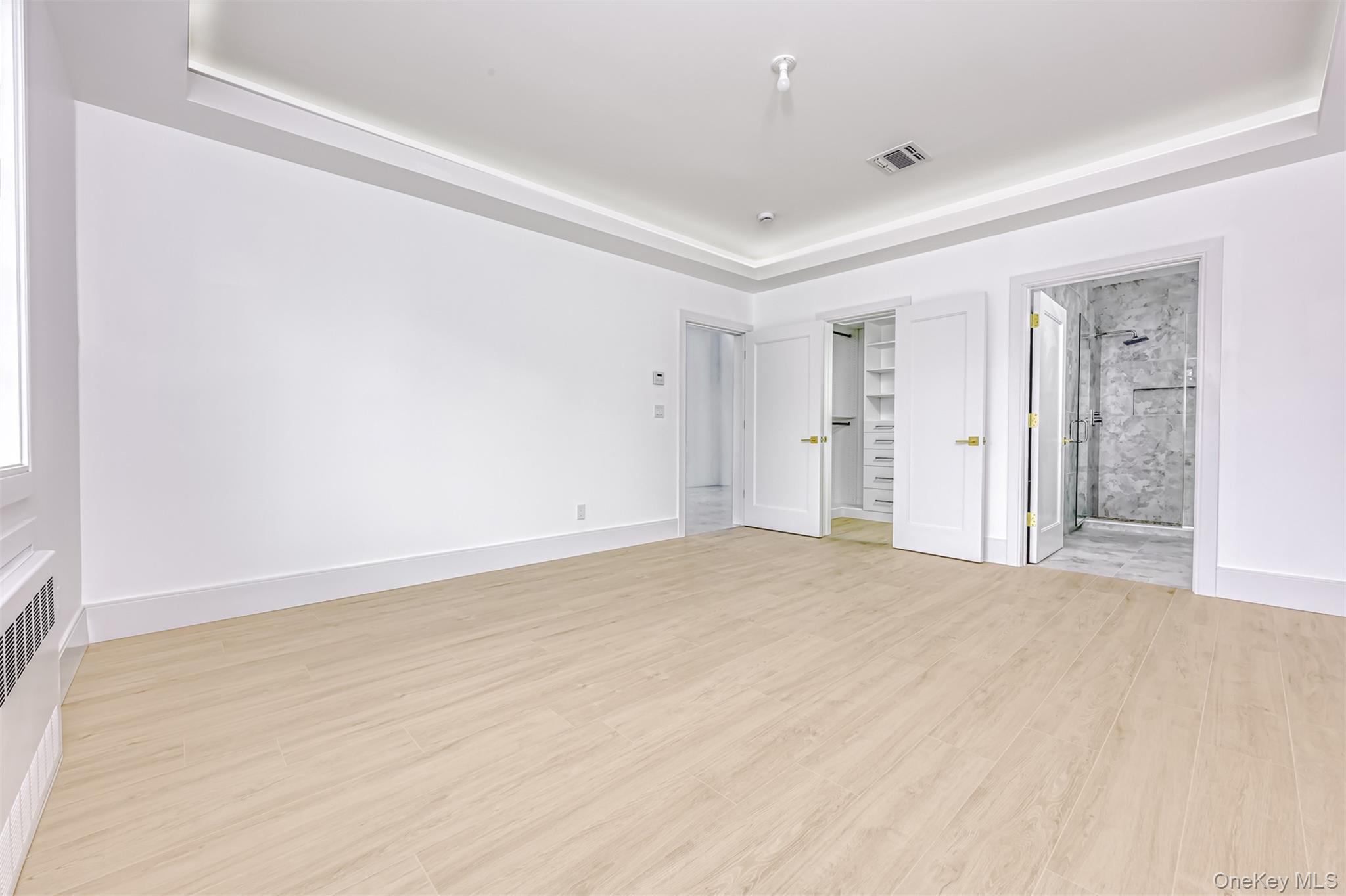 #11 photo, 16 Silverwood Circle, Suffern , NY 10901