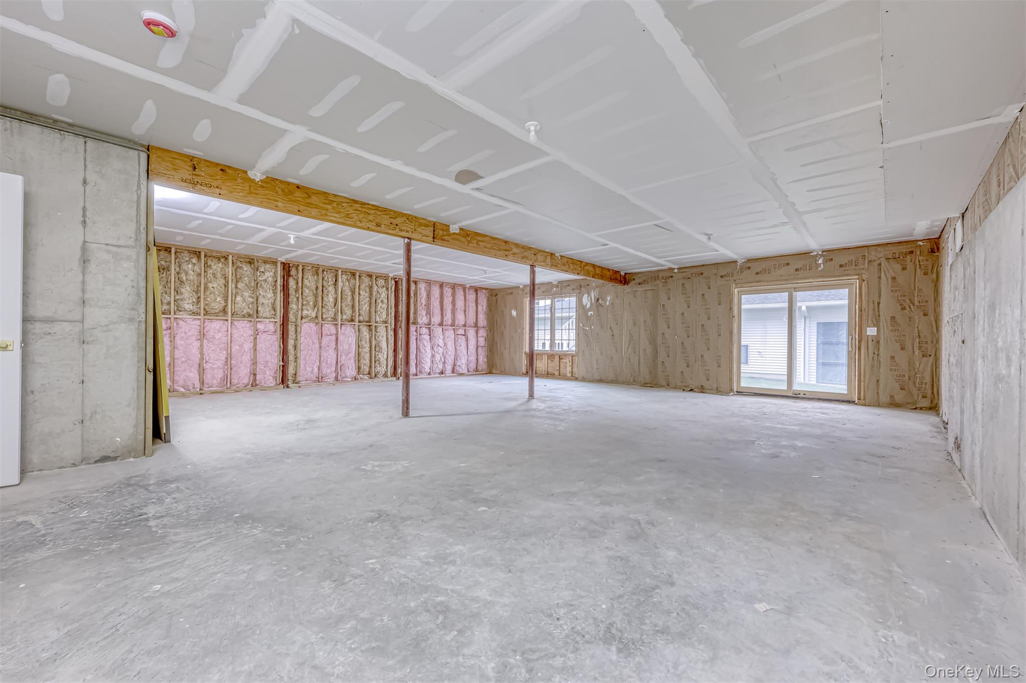 #19 photo, 16 Silverwood Circle, Suffern , NY 10901