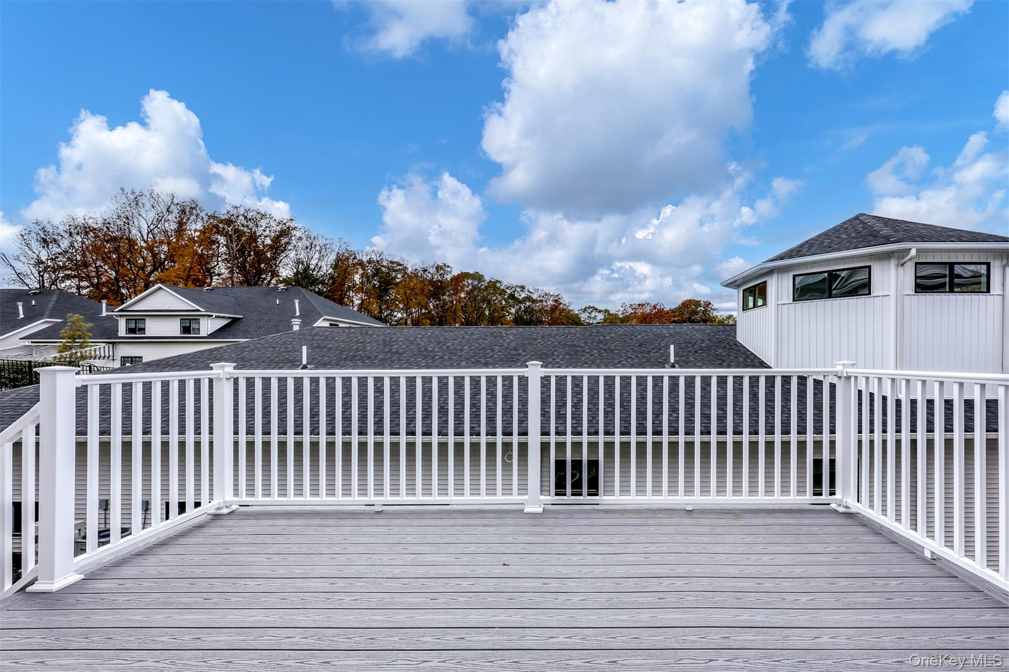 #20 photo, 16 Silverwood Circle, Suffern , NY 10901