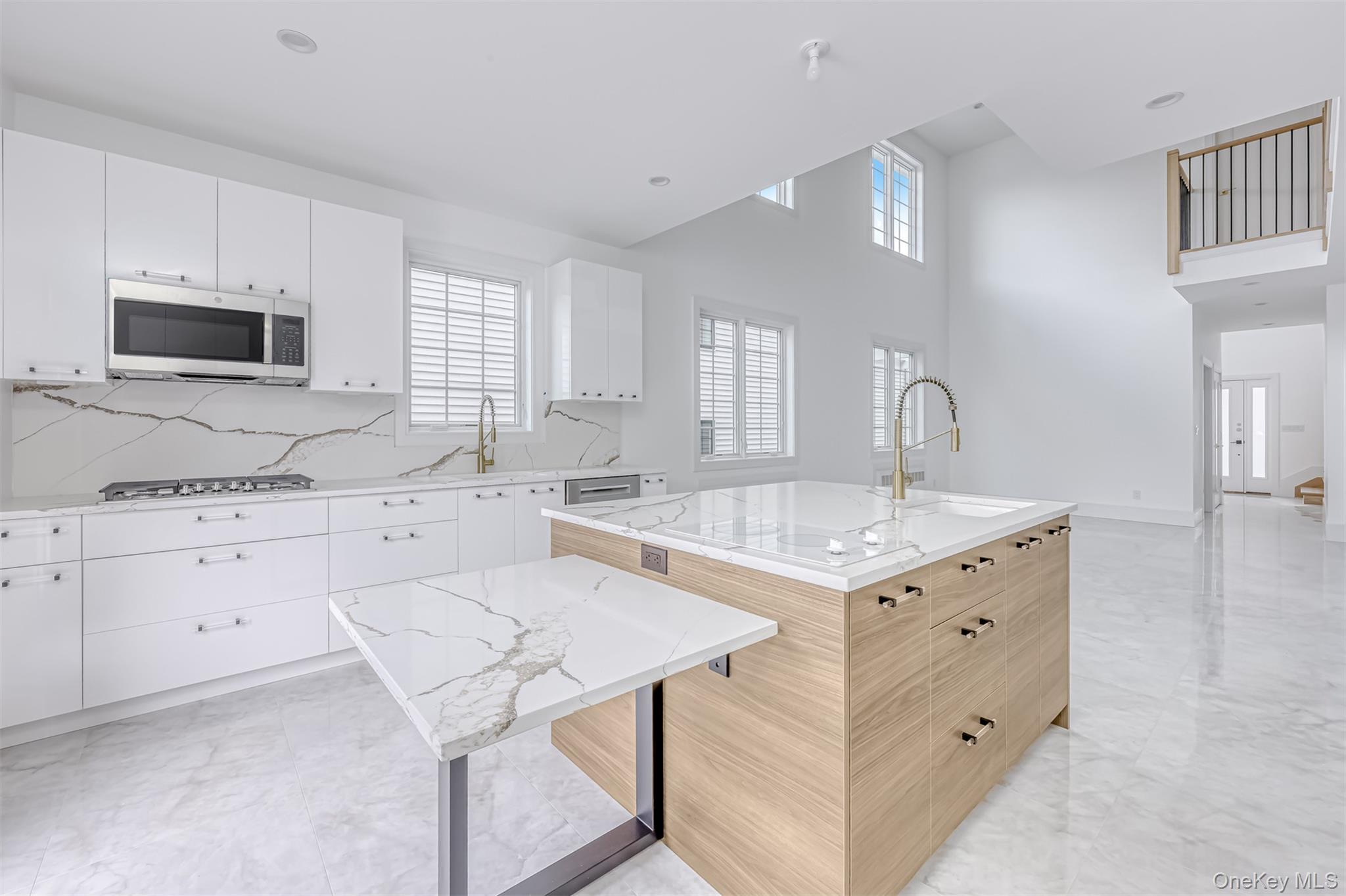 #6 photo, 16 Silverwood Circle, Suffern , NY 10901