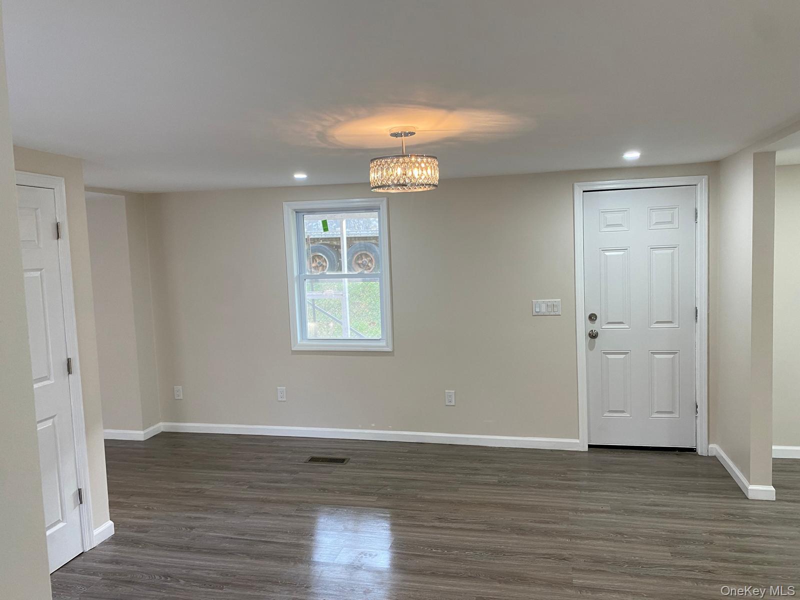 #5 photo, 15 Zazversky Road, Pine Bush , NY 12566