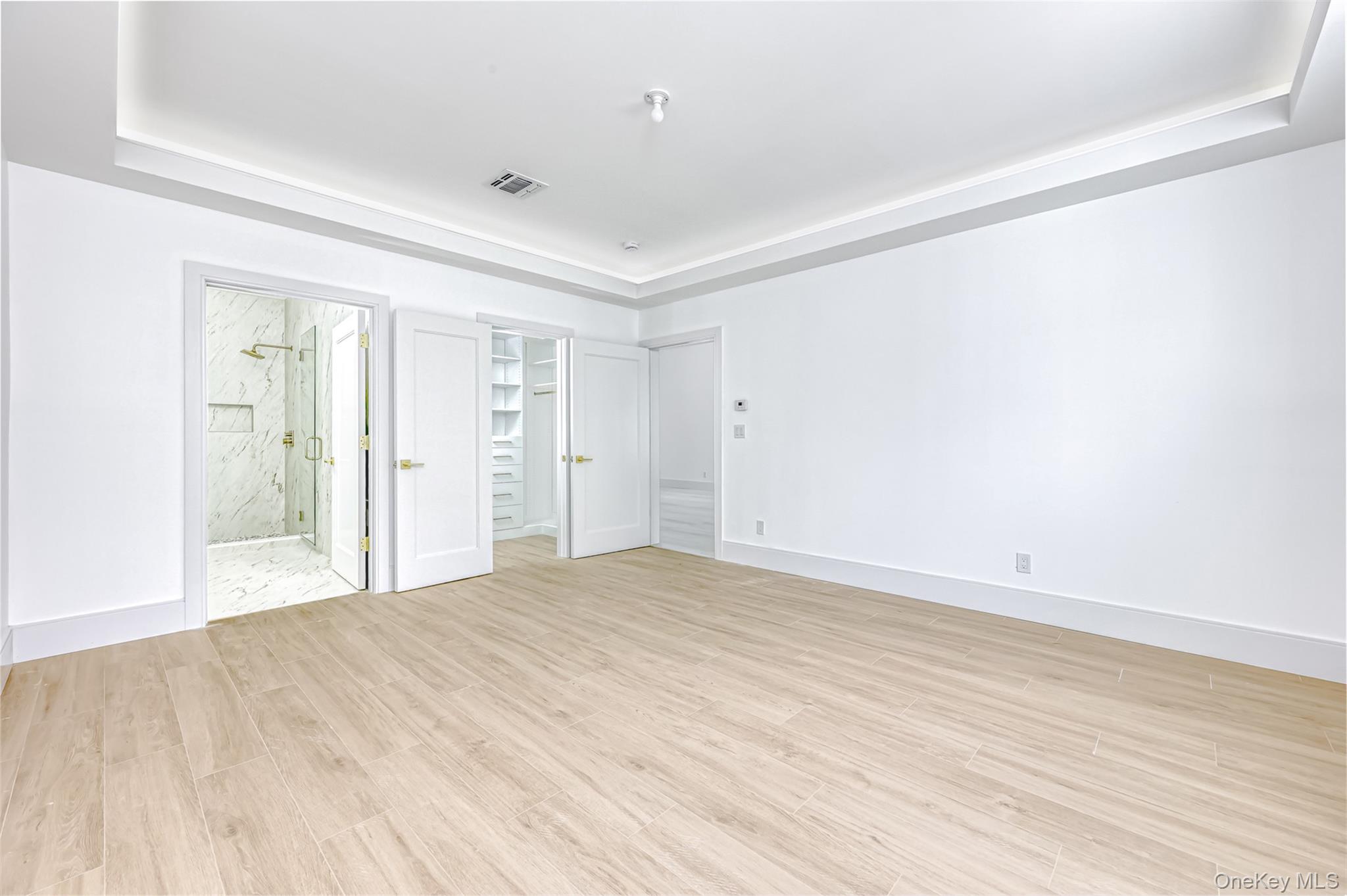 #11 photo, 38 Silverwood Circle, Suffern , NY 10901