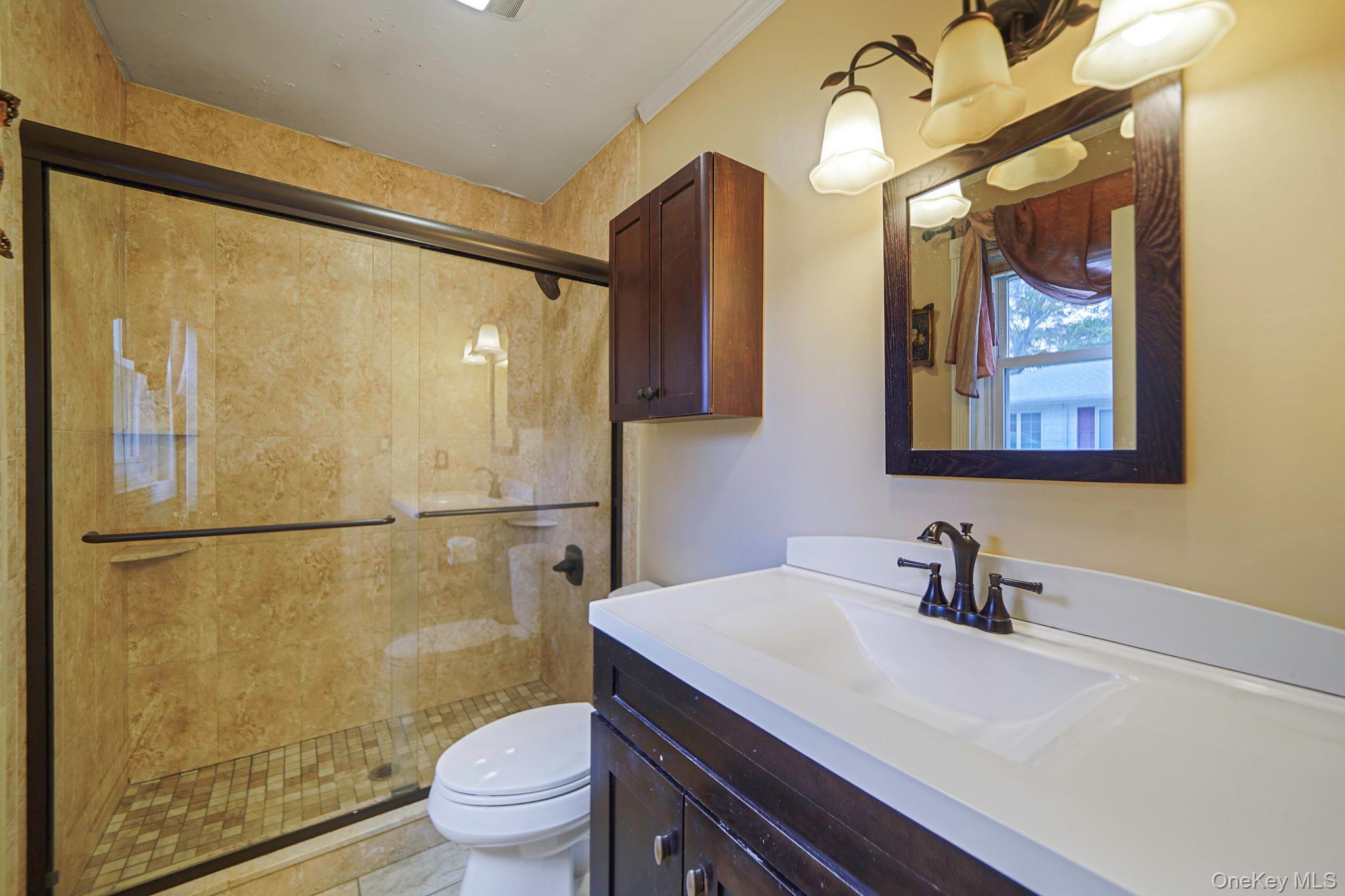 #15 photo, 206 Crestwood Drive, Shirley , NY 11967