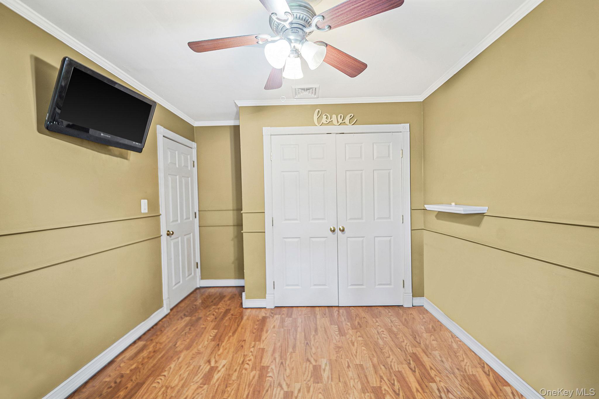 #16 photo, 206 Crestwood Drive, Shirley , NY 11967