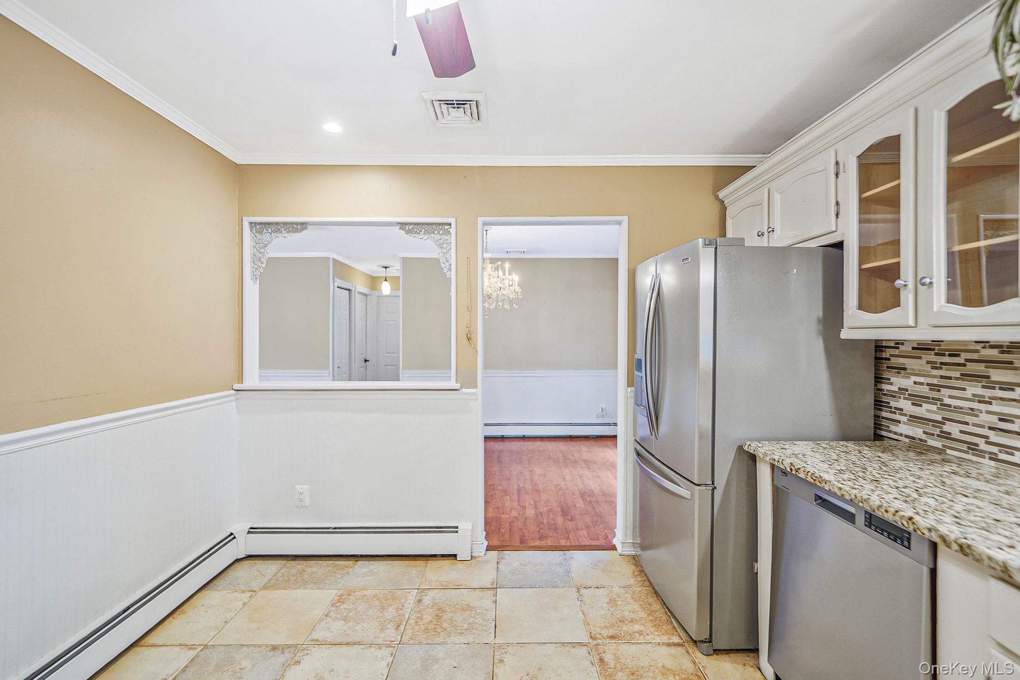 #7 photo, 206 Crestwood Drive, Shirley , NY 11967