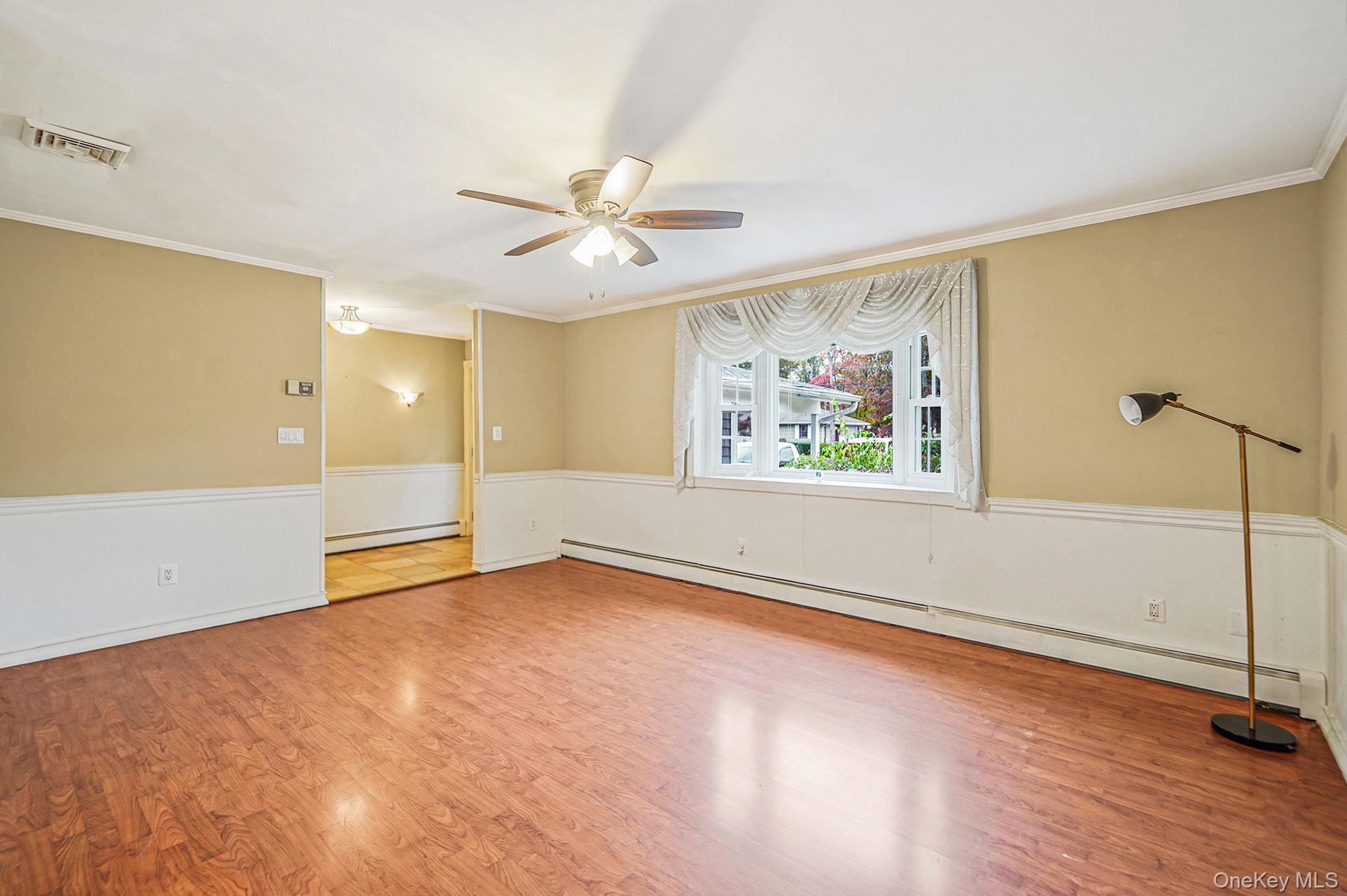 #8 photo, 206 Crestwood Drive, Shirley , NY 11967