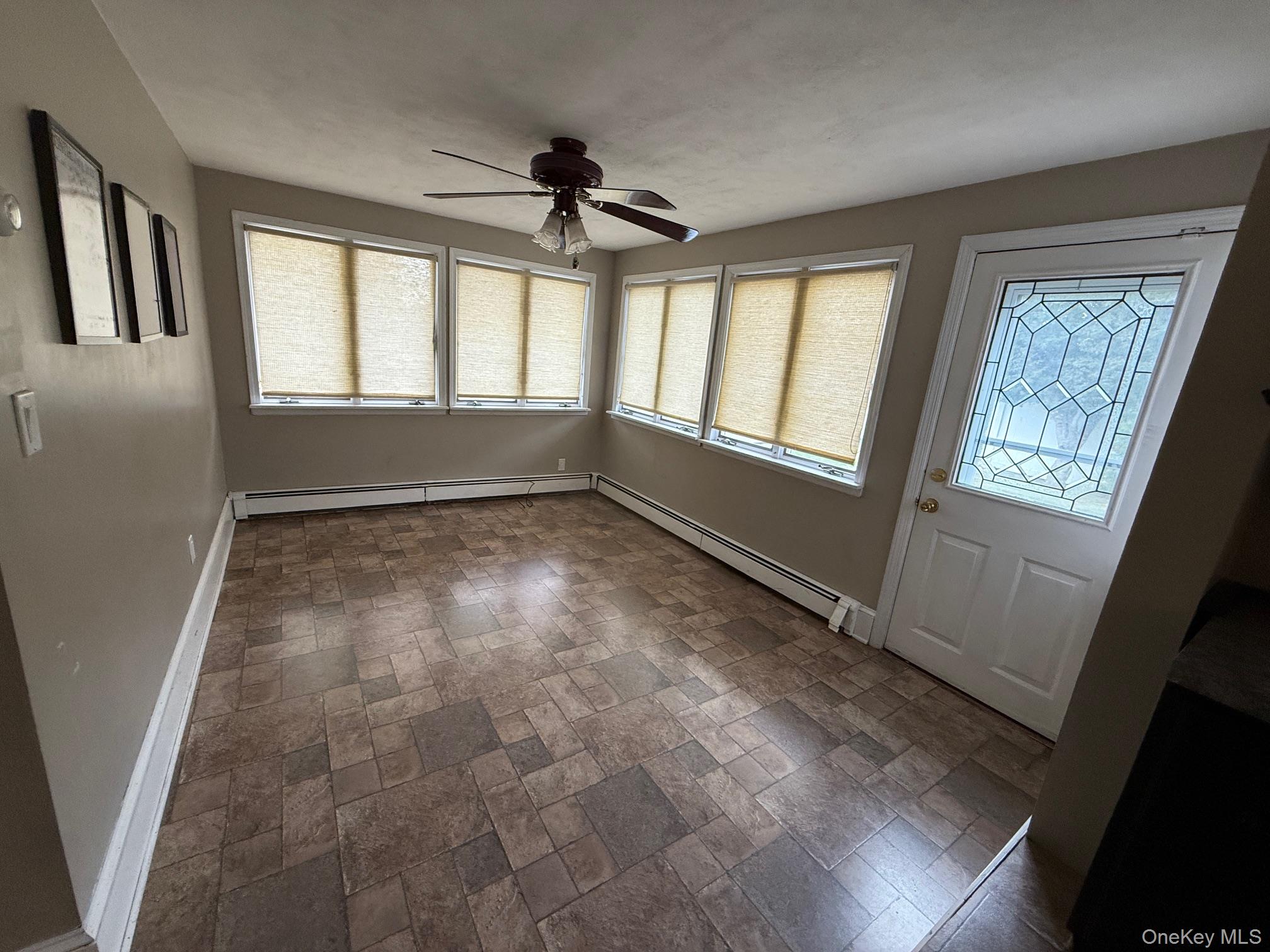 #10 photo, 198 Guildford Court, West Hempstead , NY 11552