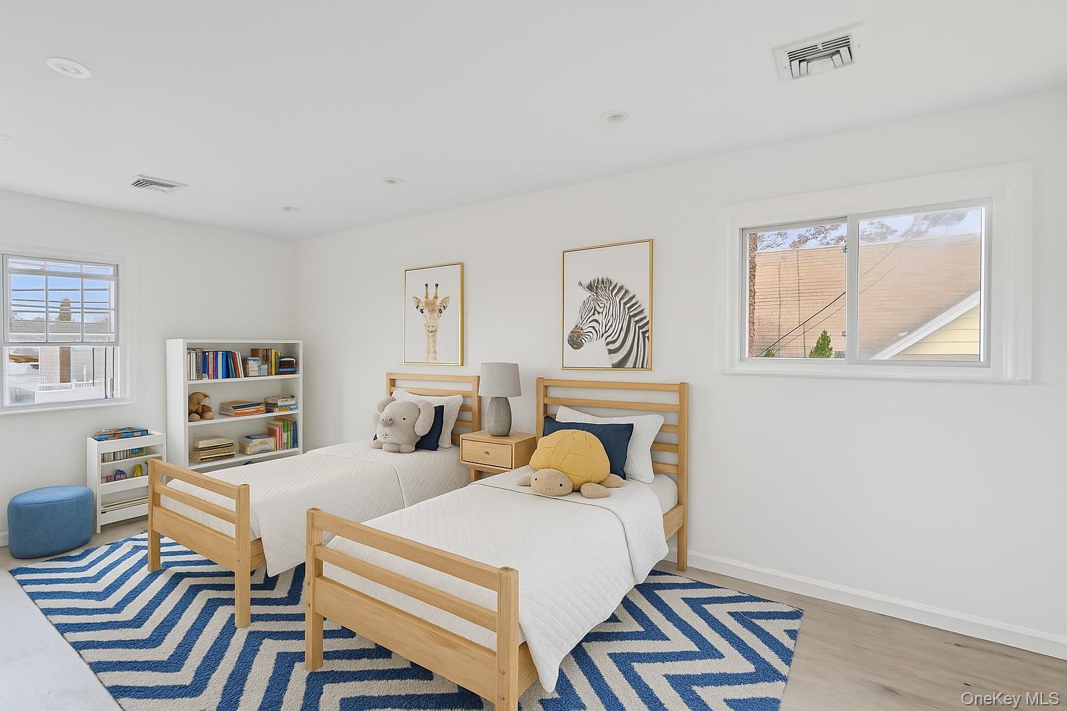 #10 photo, 1269 Dekoven Street, Rockville Centre , NY 11570