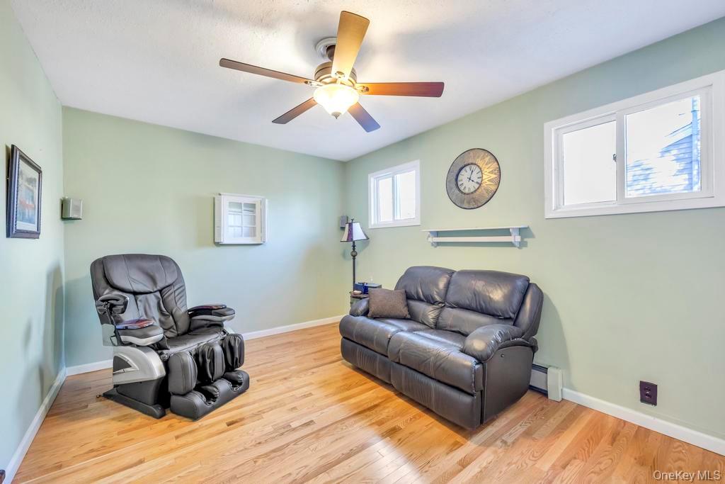 #12 photo, 136 Fulton Street, Massapequa Park , NY 11762