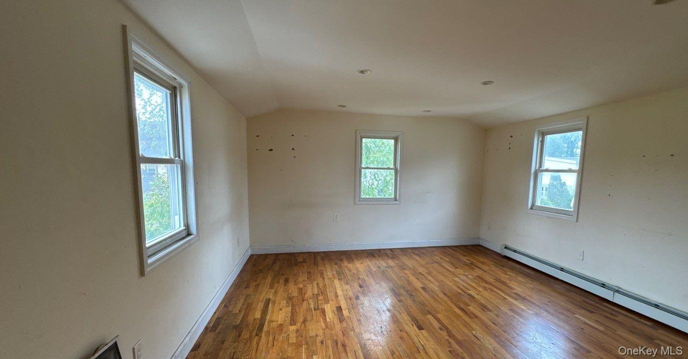 #3 photo, 114-88 177th Place, クイーンズ区 Saint Albans , NY 11434