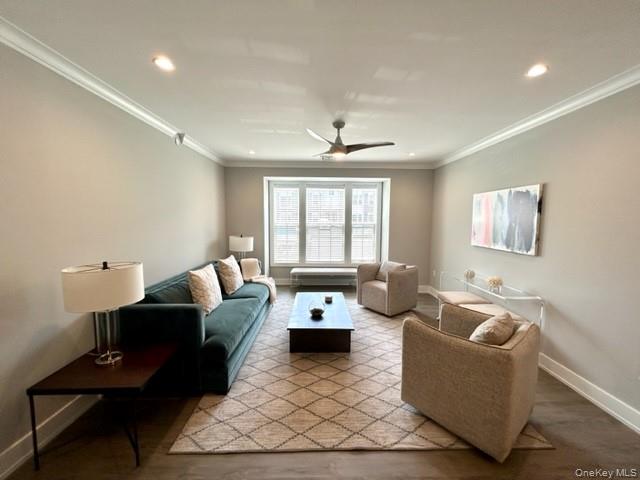 #8 photo, 75 Circle Drive, サフォーク郡 Central Islip , NY 11722