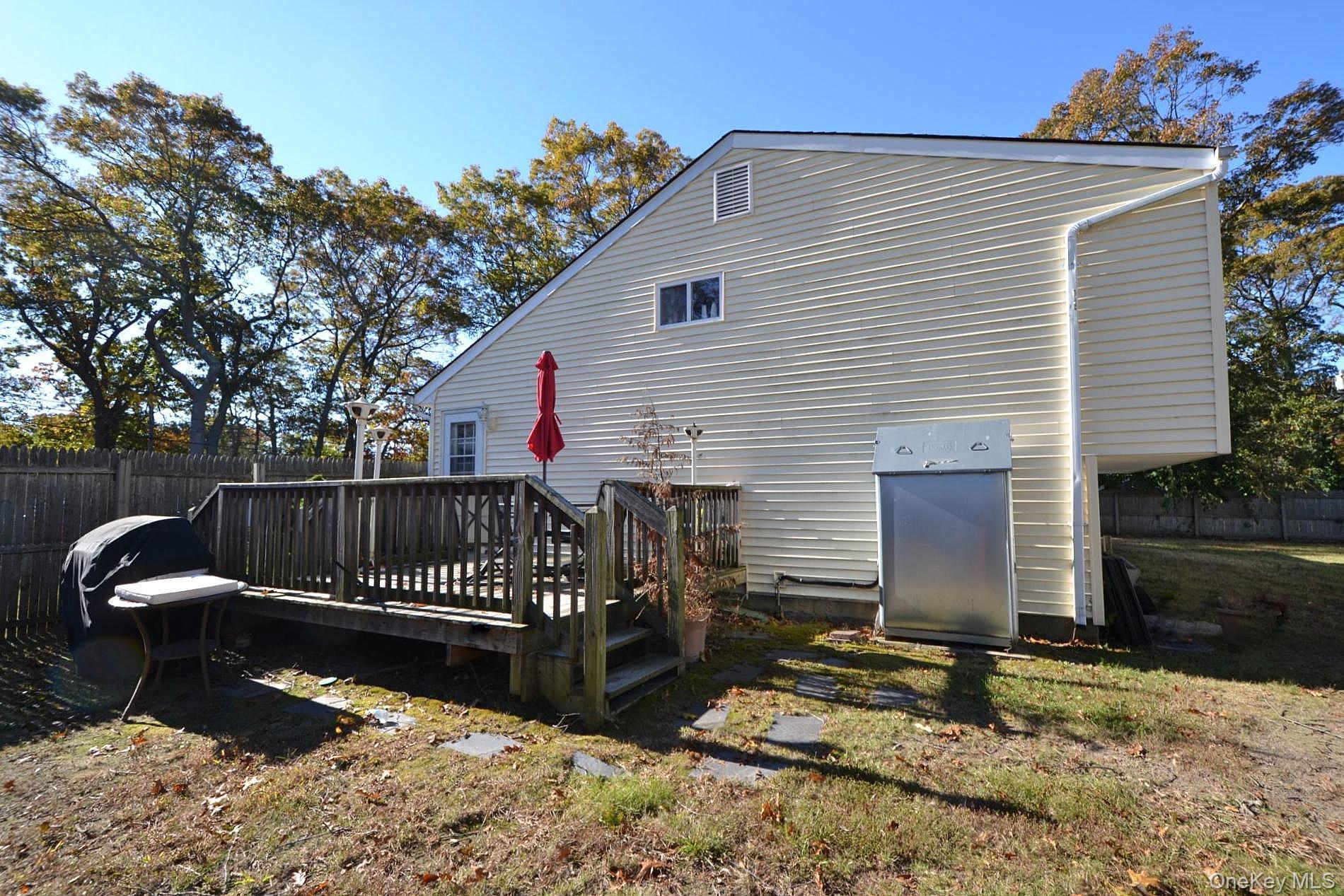 #5 photo, 47 Midway Street, サフォーク郡 Patchogue , NY 11772