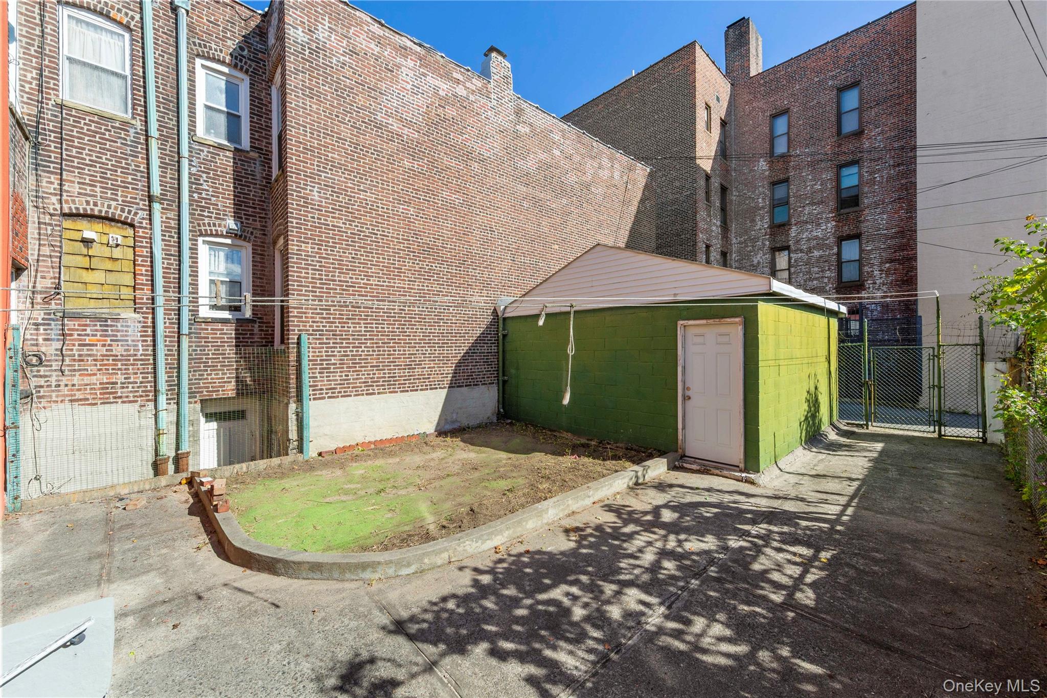 #19 photo, 3005 48th Street, クイーンズ区 Astoria , NY 11103